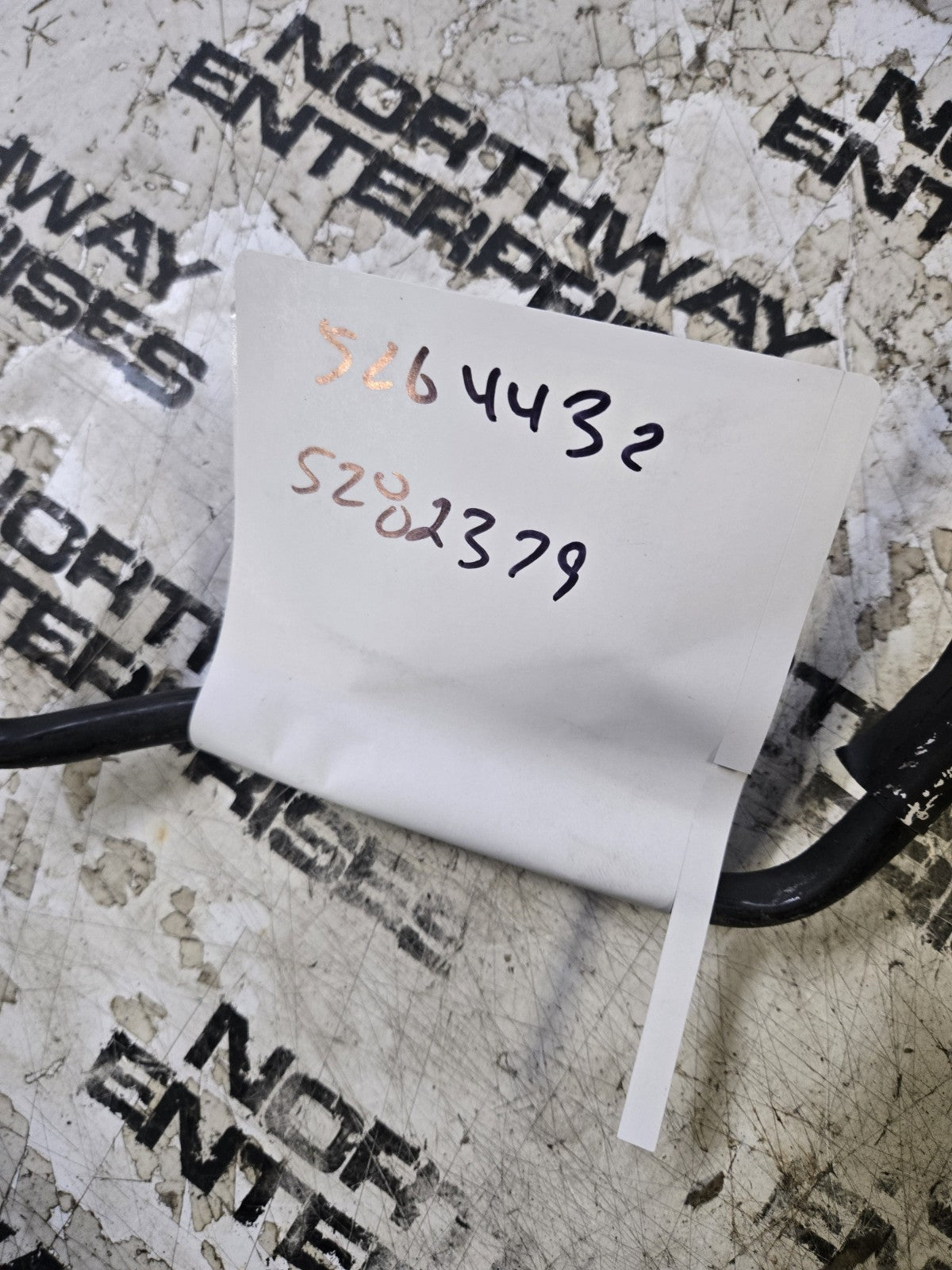 Ram 2500 3500 6.7 Engine Valve cover breather tube pipes 5264432 5282379