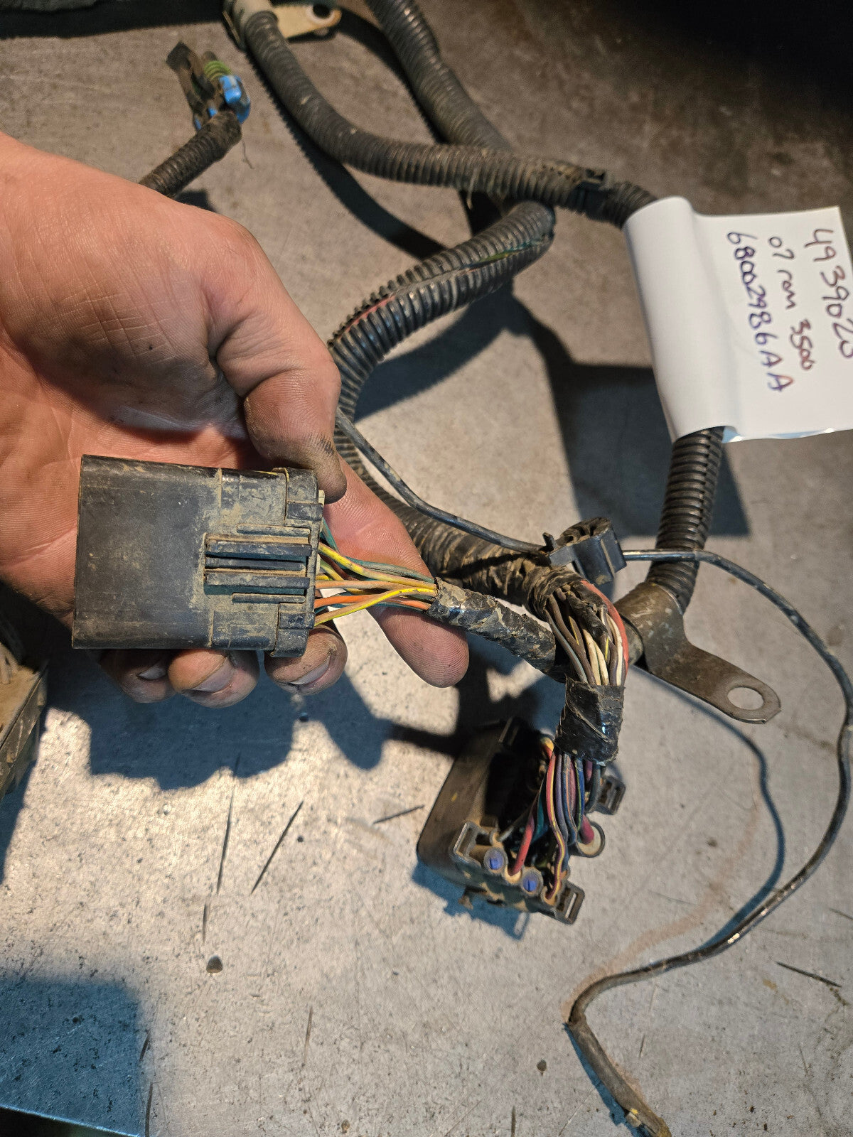 2007 DODGE RAM2500 RAM3500 CUMMINS ENGINE WIRING 5.9LHO 4939020 68002986A