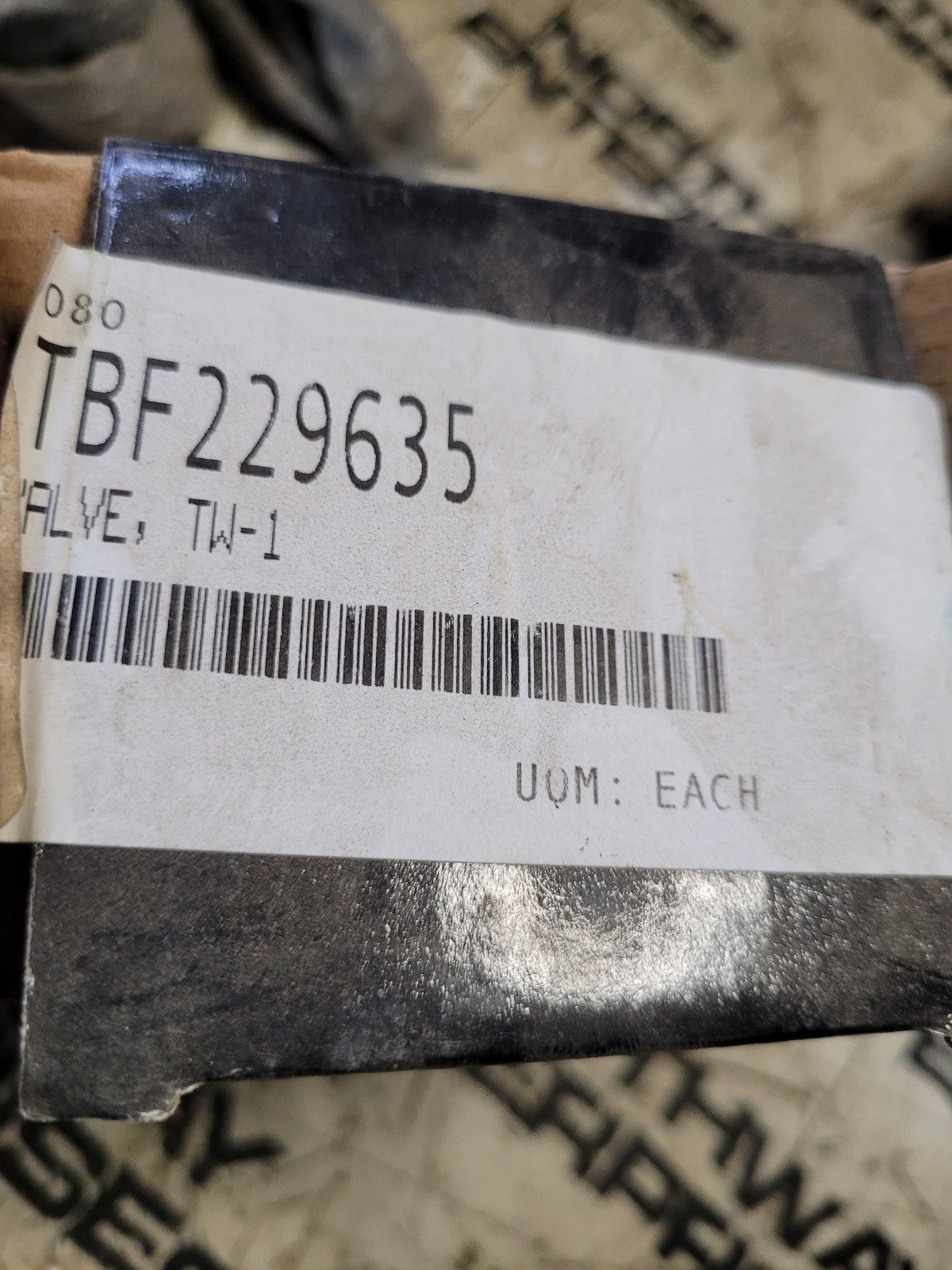 TBF229635 FS229635N TW-1 BRAKE CONTROL VALVE