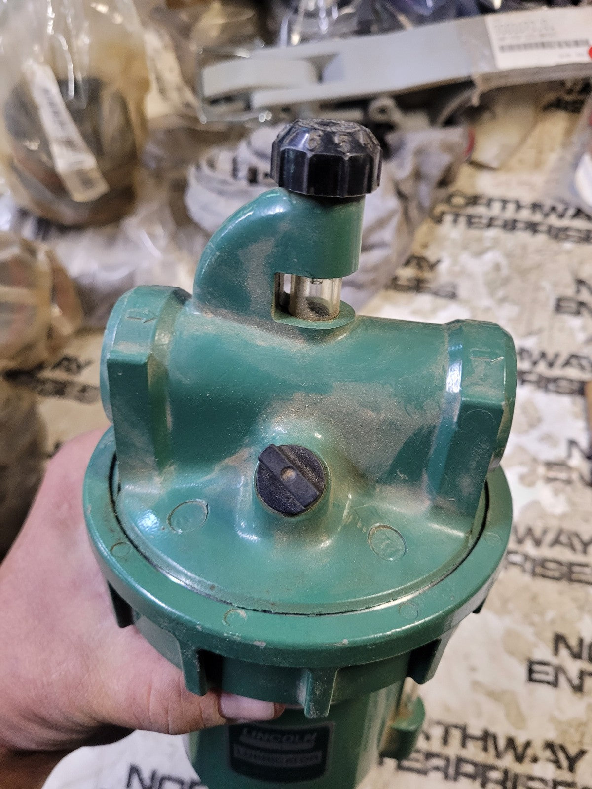 LINCOLN 600212 LUBRICATOR NEW 3/4IN, 250 PSI, 150 DEGF MAX TEMP