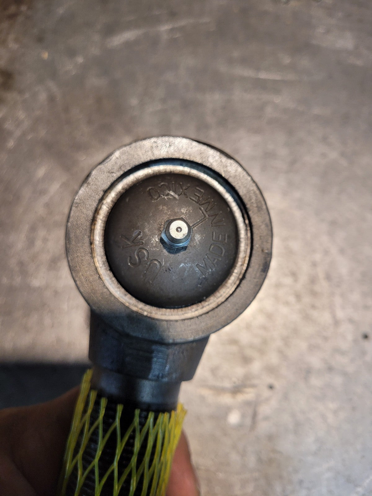 Spicer - 818472 - Steering Tie Rod End Assembly