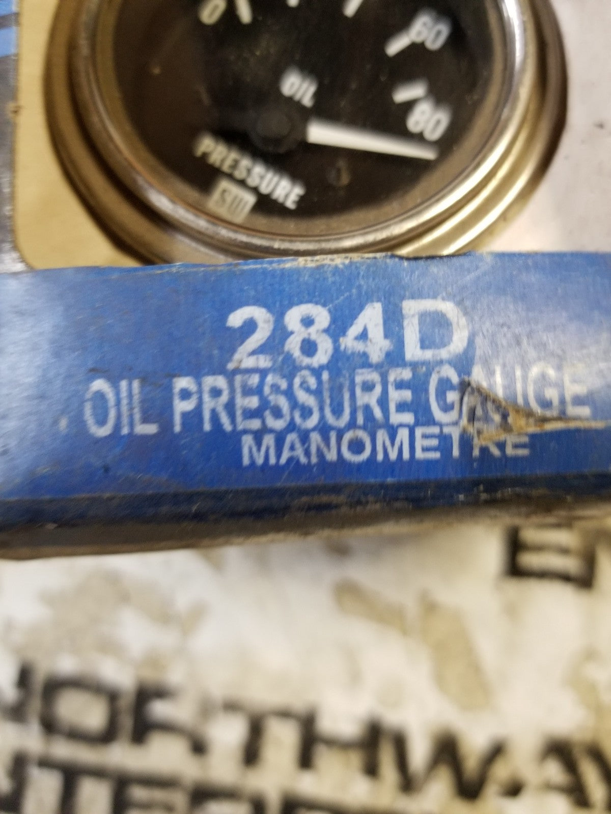 284D Stewart Warner Heavy Duty Series Mechanical Oil Pressure Gauge 2 1/16" Dia