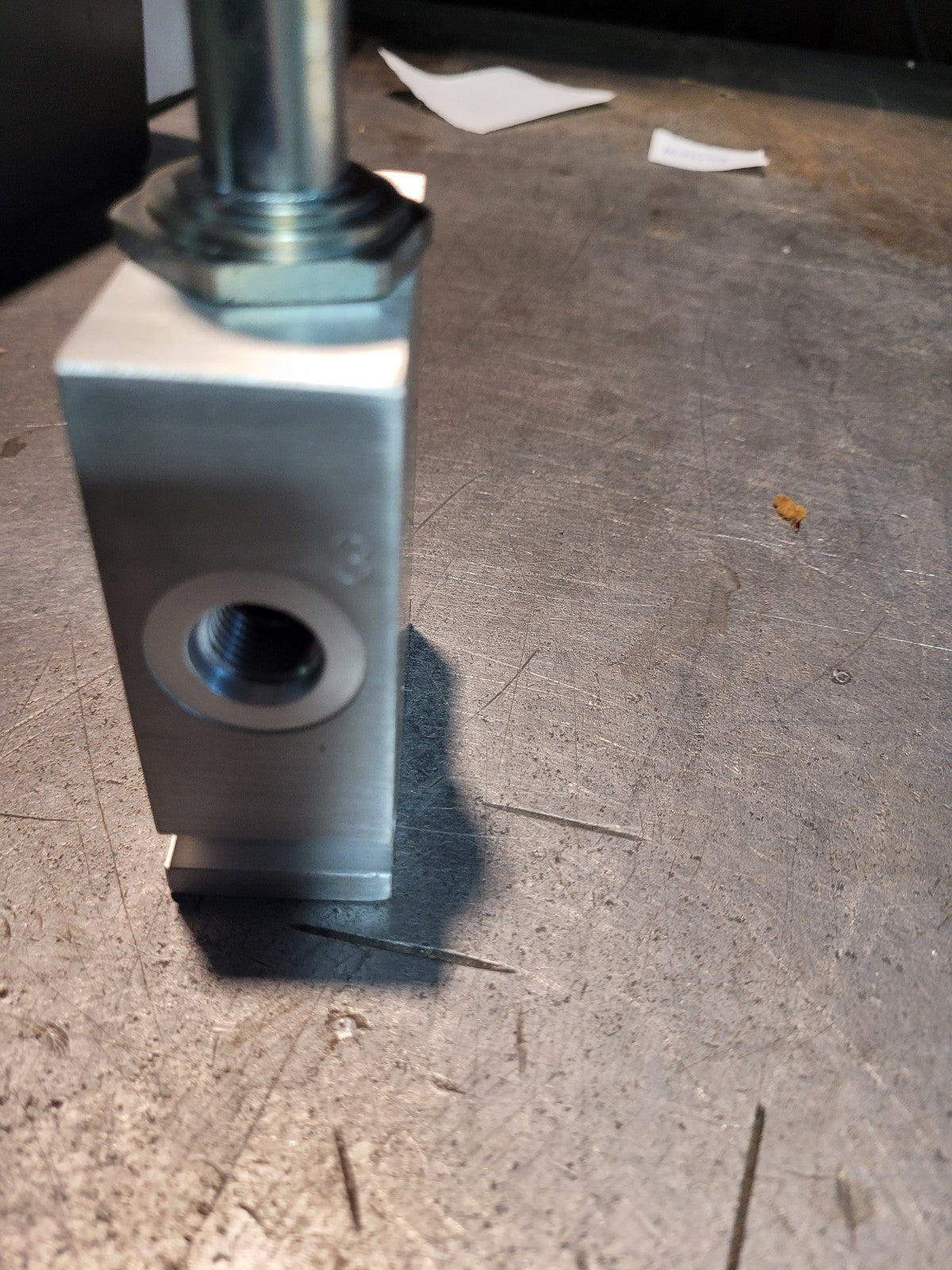 CNH 8605217 VALVE (MISSING SOLENOID)