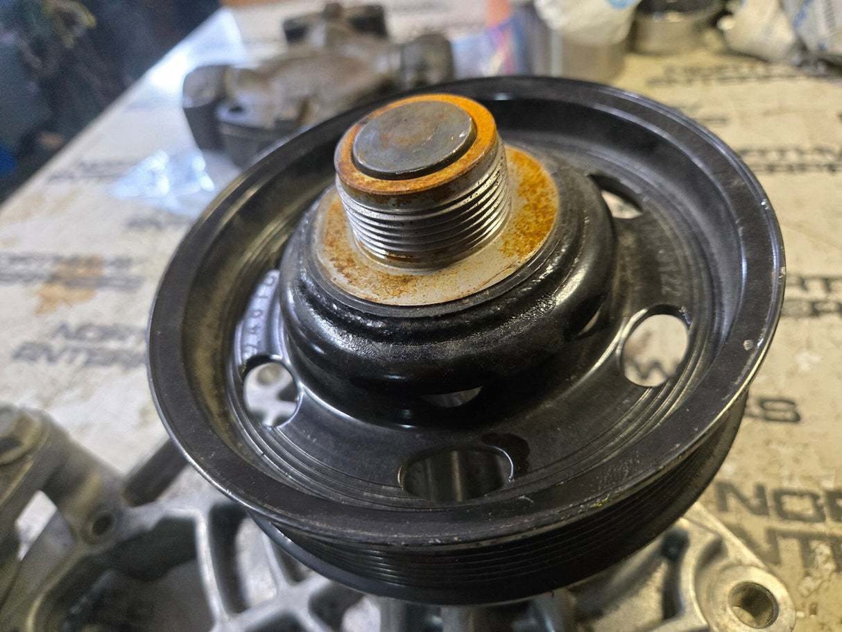 12714130 GM OEM L5P Fan Pulley Assembly 2020-2023