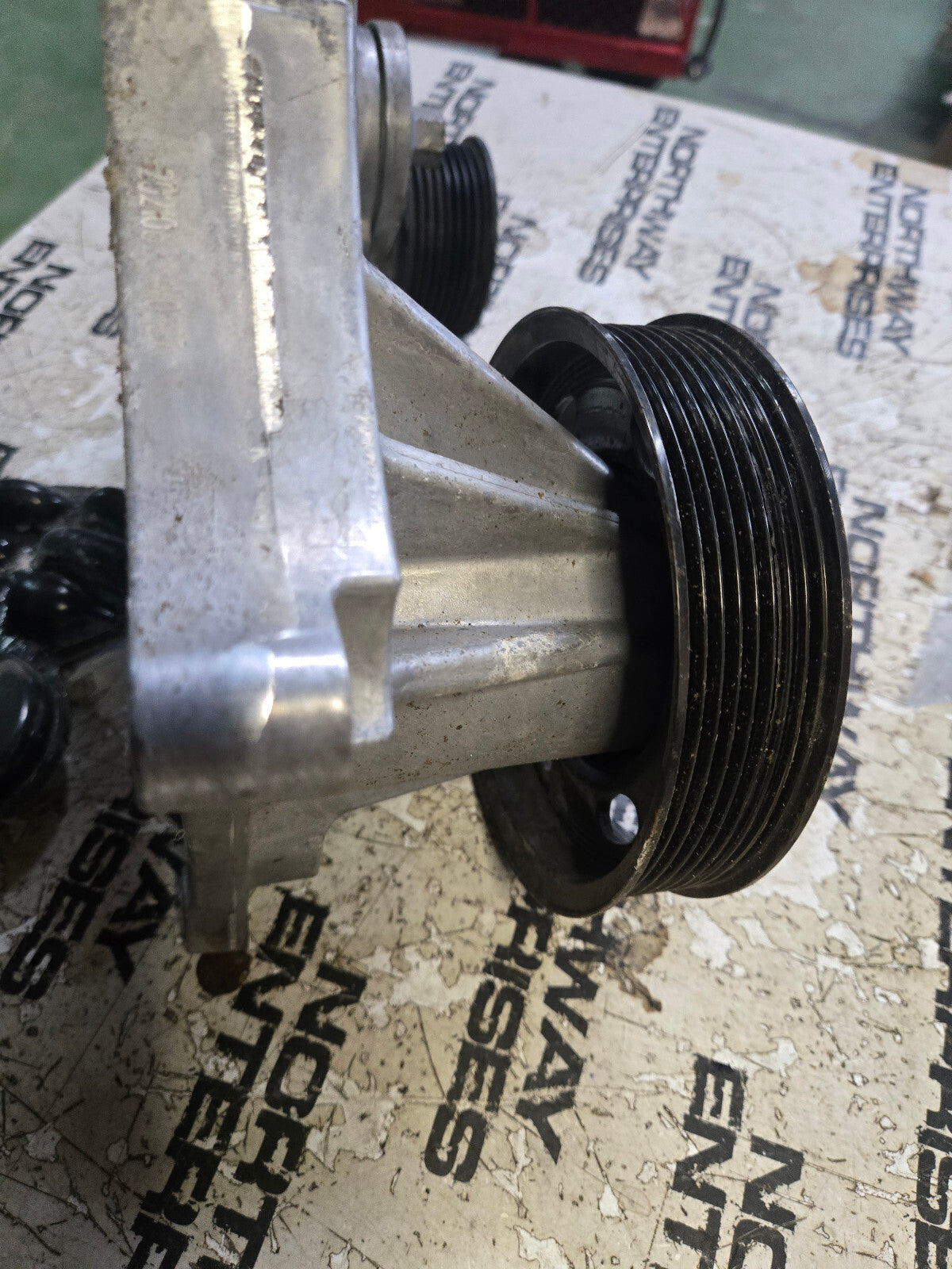 12714130 GM OEM L5P Fan Pulley Assembly 2020-2023