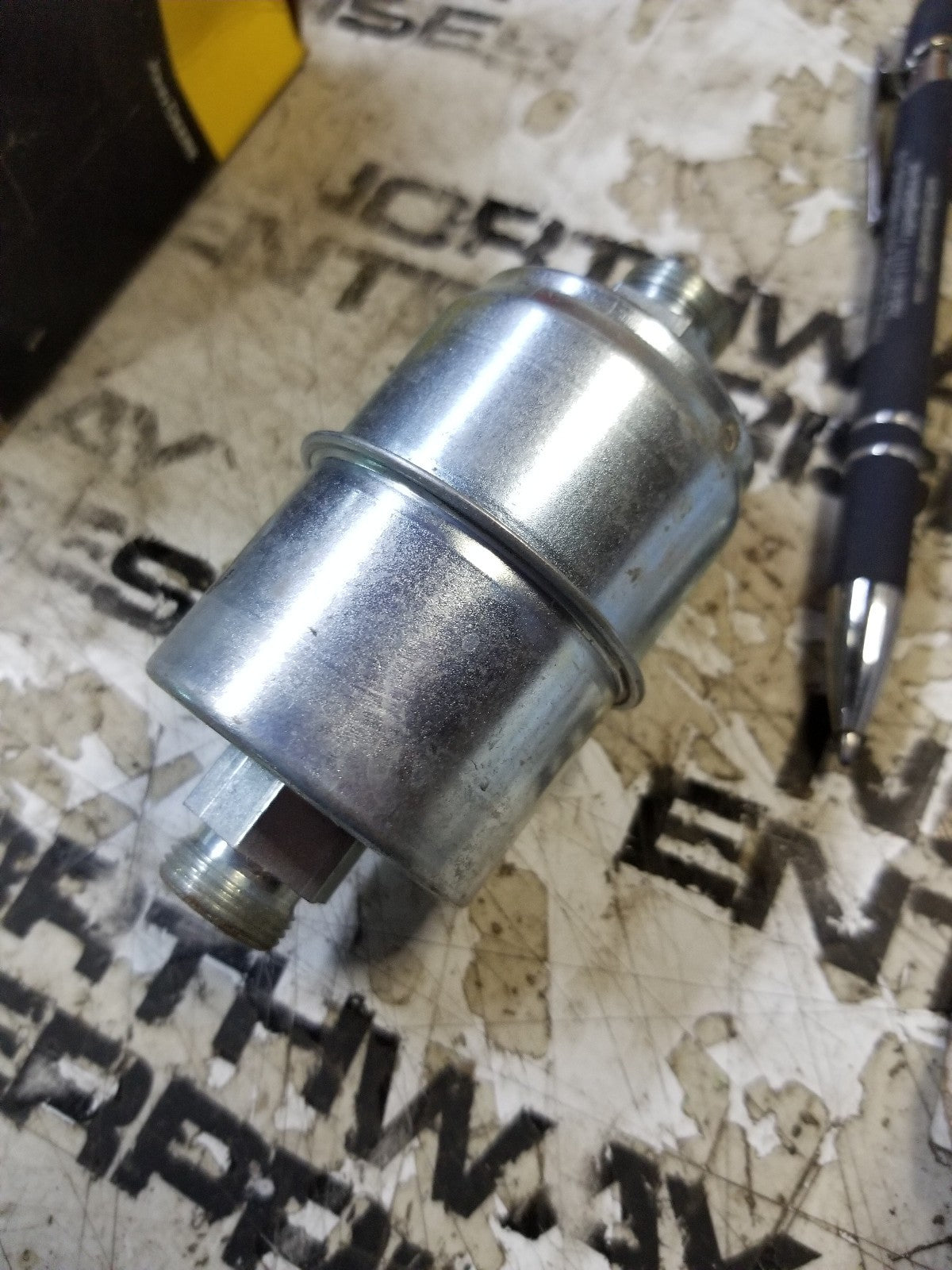 AR103220 JOHN DEERE INLINE FUEL FILTER