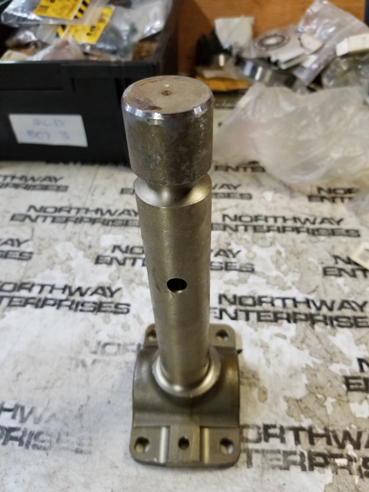 153267100 SHAFT BRABER EQUIPMENT