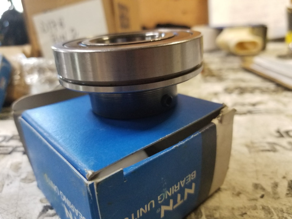 NTN Japan ASS207-106N 1-3/8" Insert Bearing Set Screw Lock 2.8346" OD