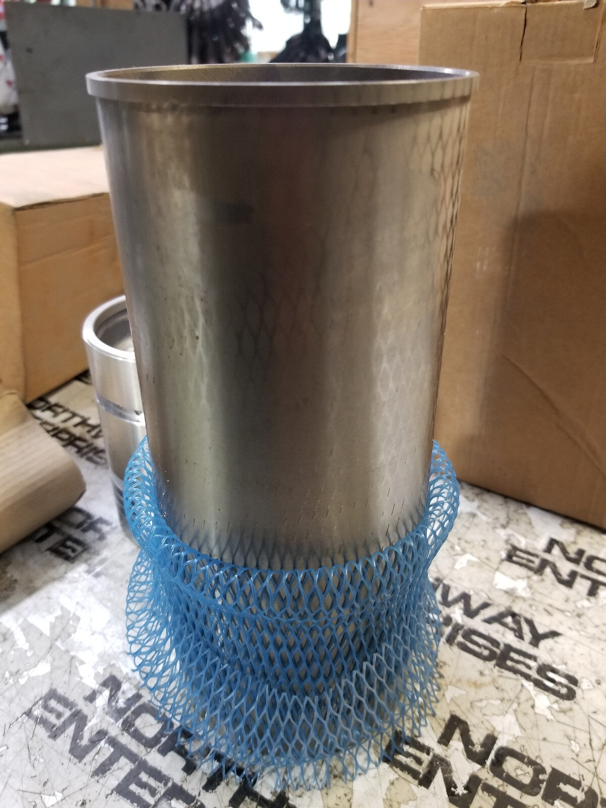 U5MK0033 PISTON LINER KIT A-U5MK0033 PISTON/LINER AND RINGS AS SHOWN