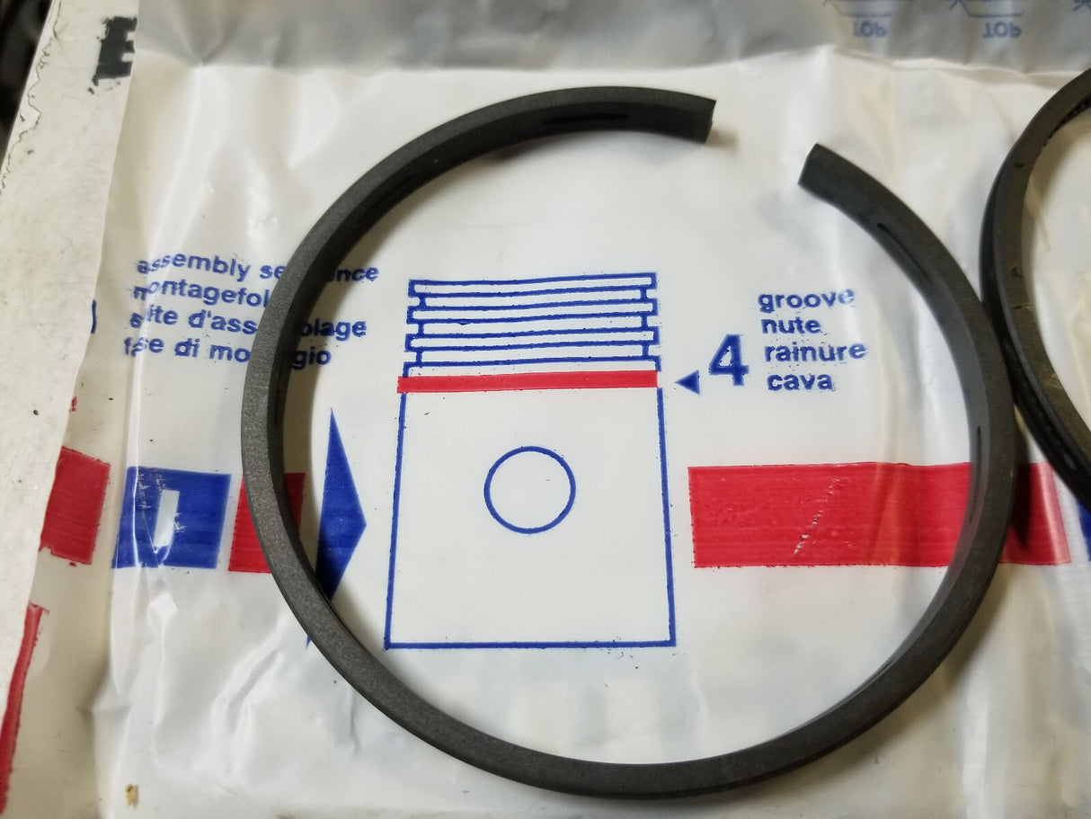 U5MK0033 PISTON LINER KIT A-U5MK0033 PISTON/LINER AND RINGS AS SHOWN