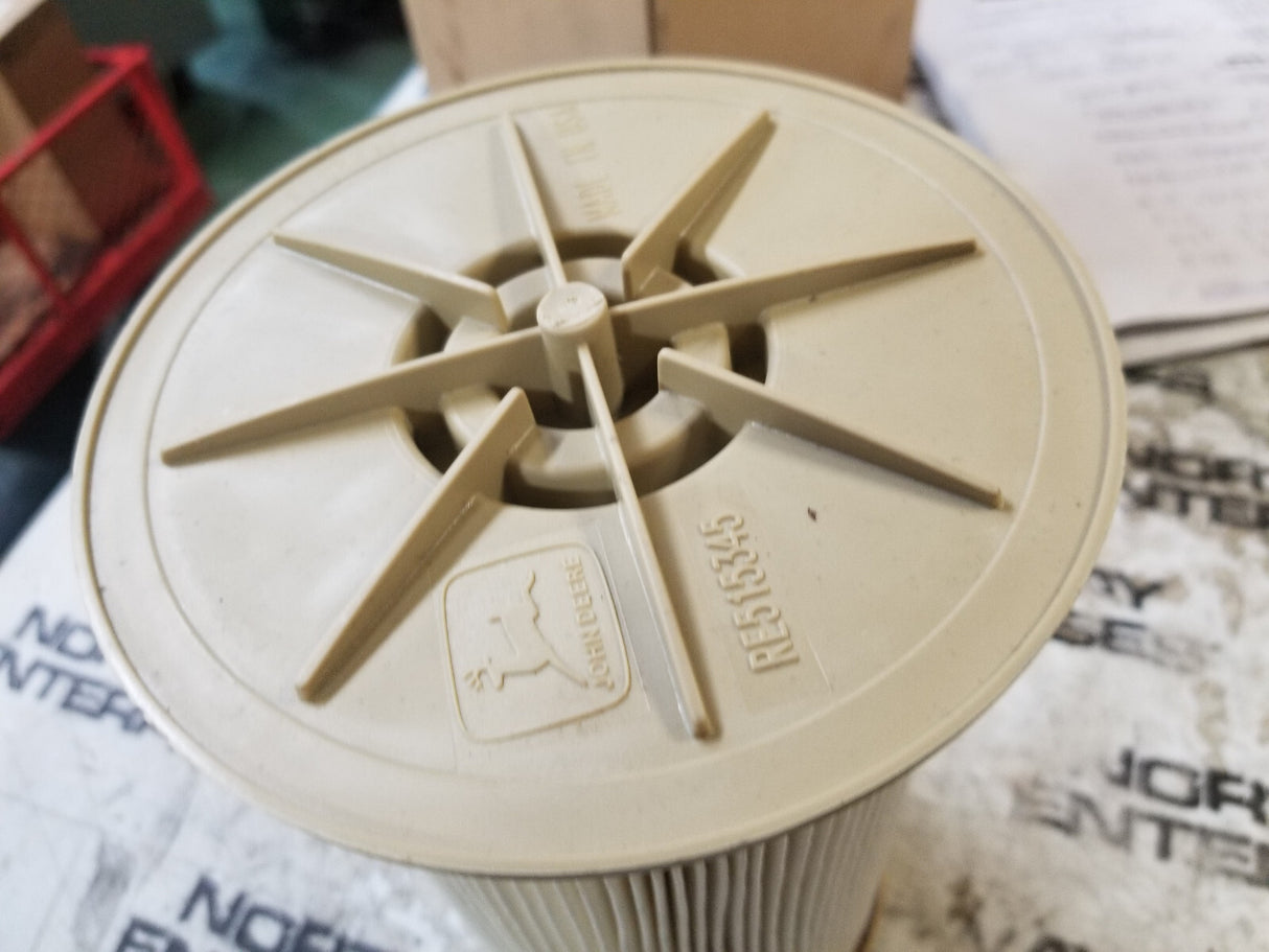 RE515345 JOHN DEERE FUEL FILTER ELEMENT