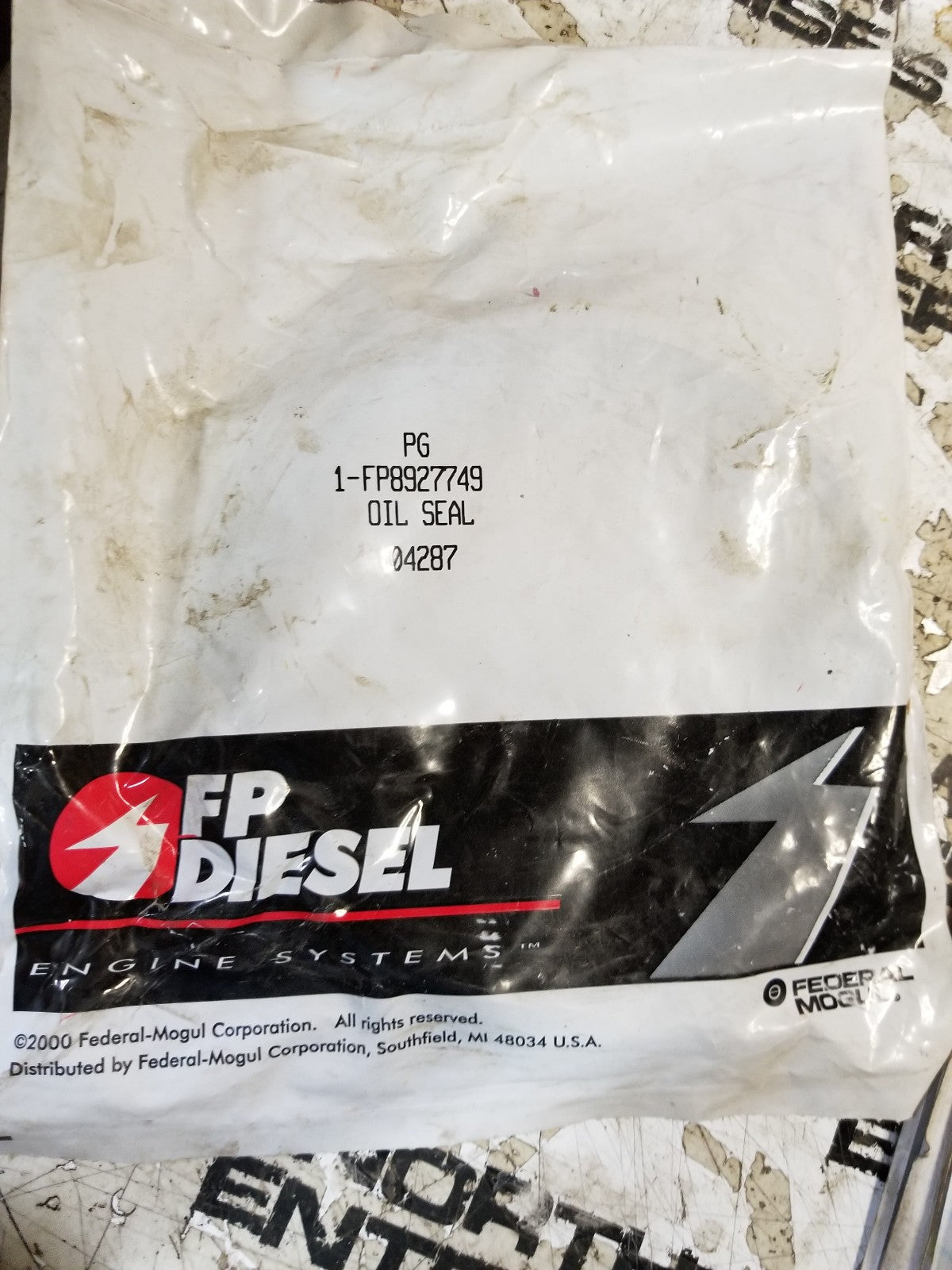 FP DIESEL FP8927749 (Detroit Diesel) FP-8927749, Oil Seal LH, Double Lip Seal