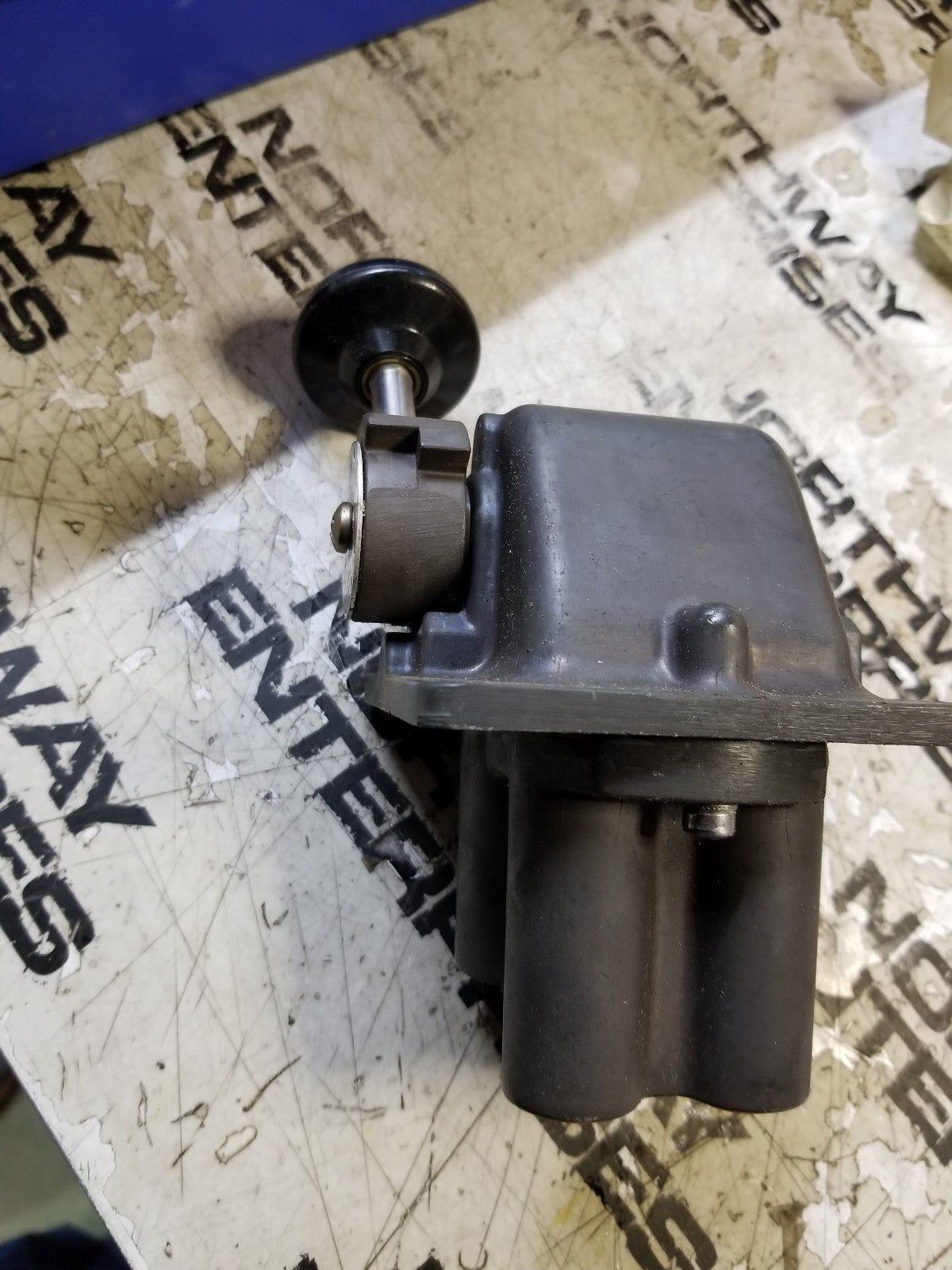 R59340-1 2HA-2YA PILOT AIR VALVE REXROTH