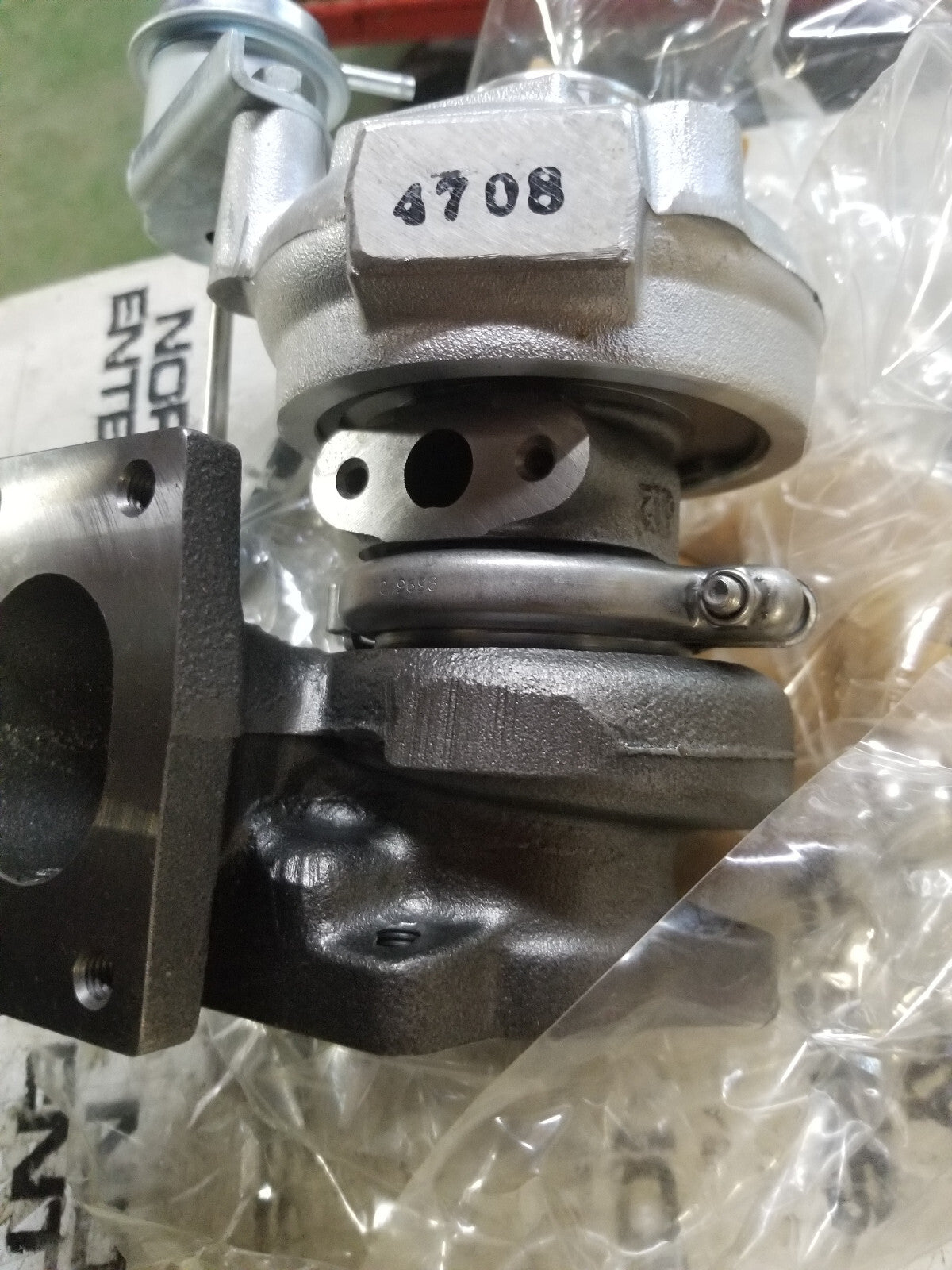 1C041-17014 KUBOTA TURBOCHARGER Turbo TD04 fit for Kubota Engine V3300-T