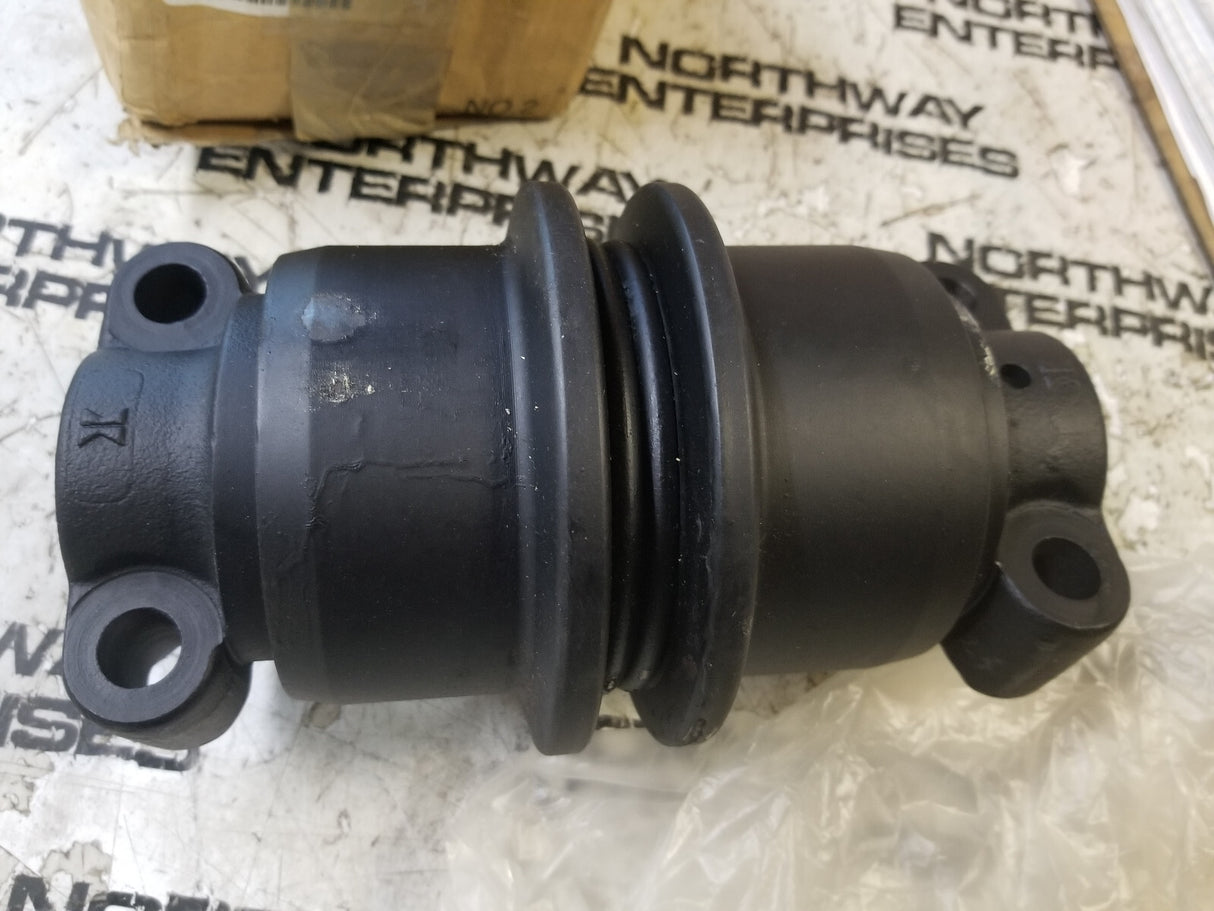 RD819-21700 KUBOTA Kubota ASSY ROLLER, TRACK RD81921700