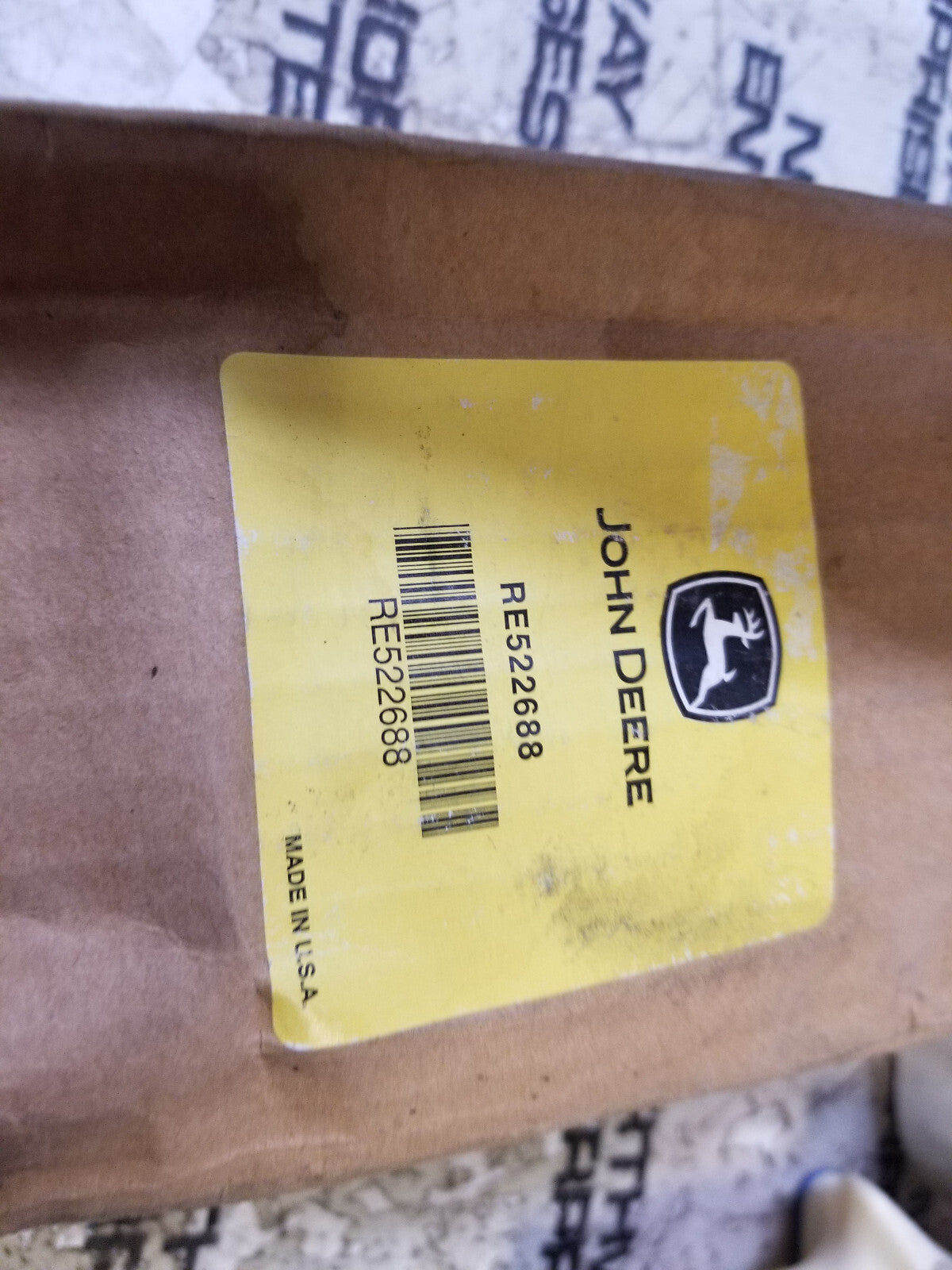 John Deere FUEL FILTER RE522688