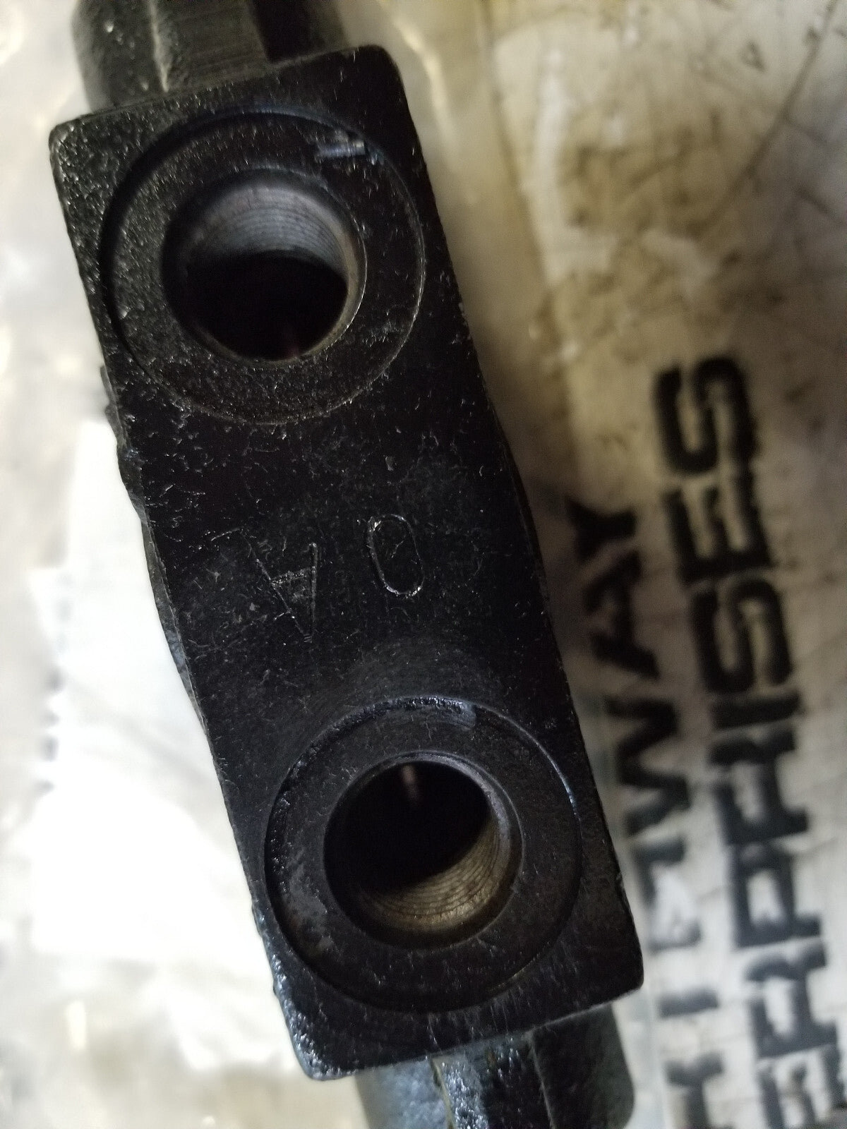 Kubota BL7373 3-Position Detent Valve (Not Self Canceling)