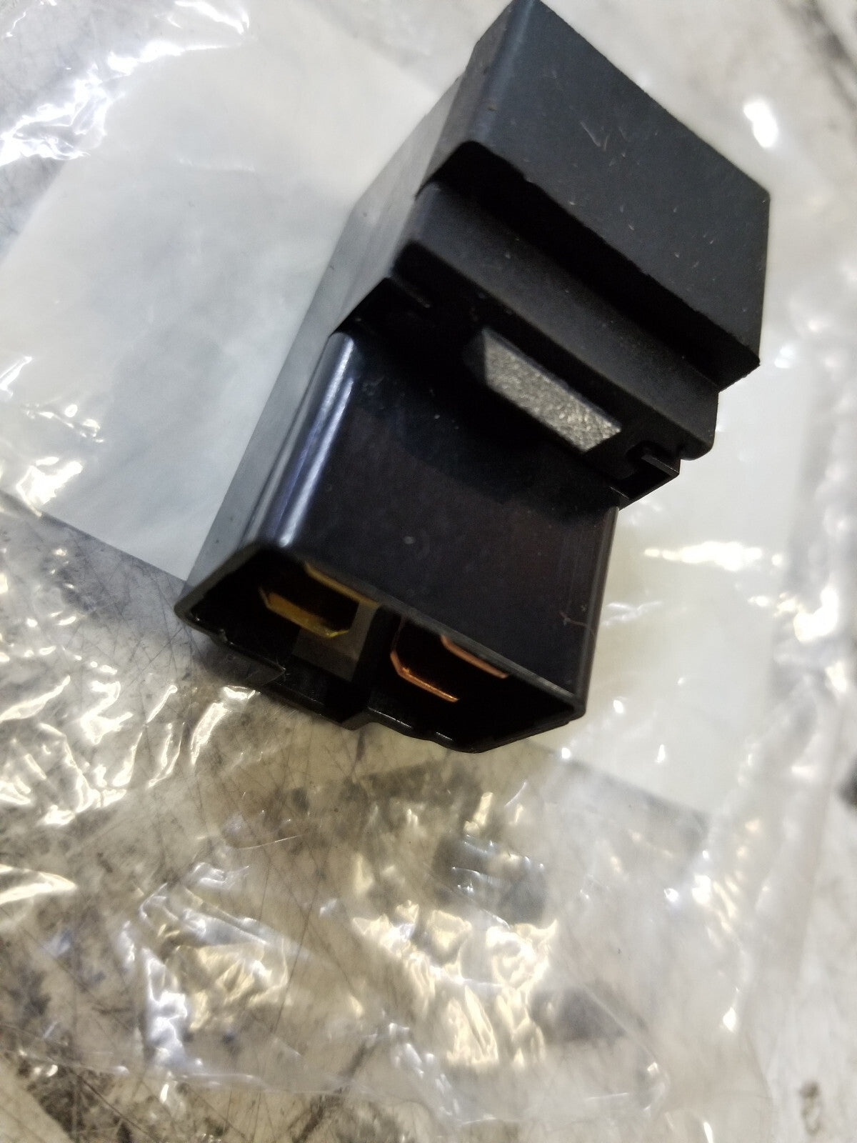 KUBOTA K7561-62410 RELAY
