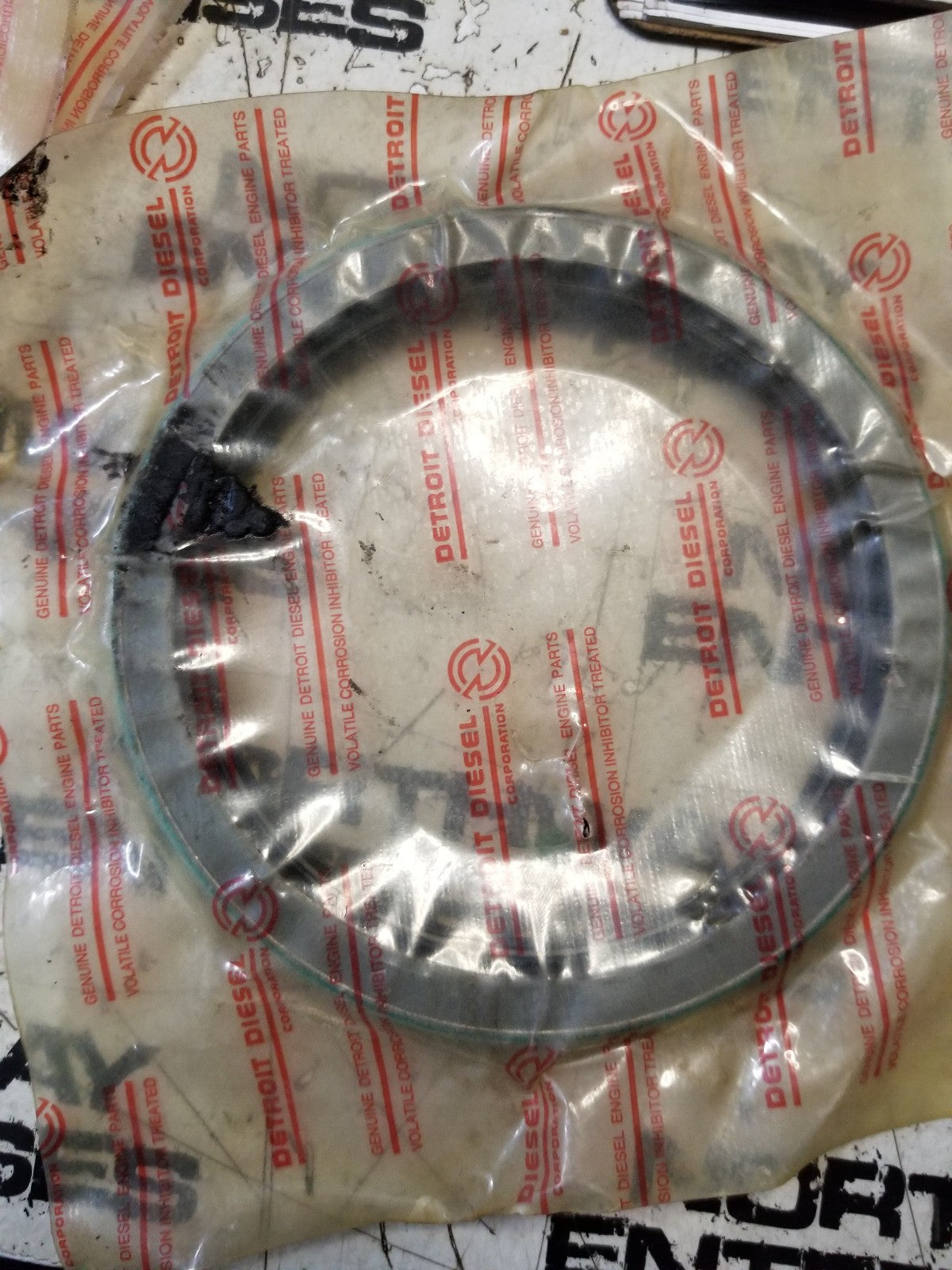 5184576 DETROIT OIL SEAL
