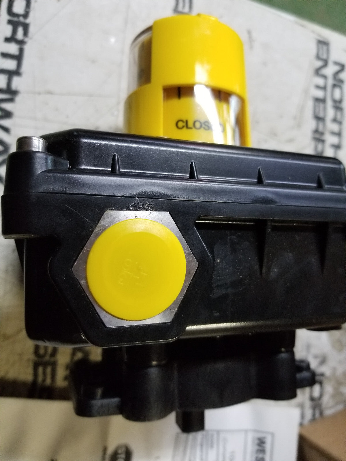 WESTLOCK ACCUTRAK VALVE POSITION MONITOR 9468 9468DBY2A2M0600 3199197