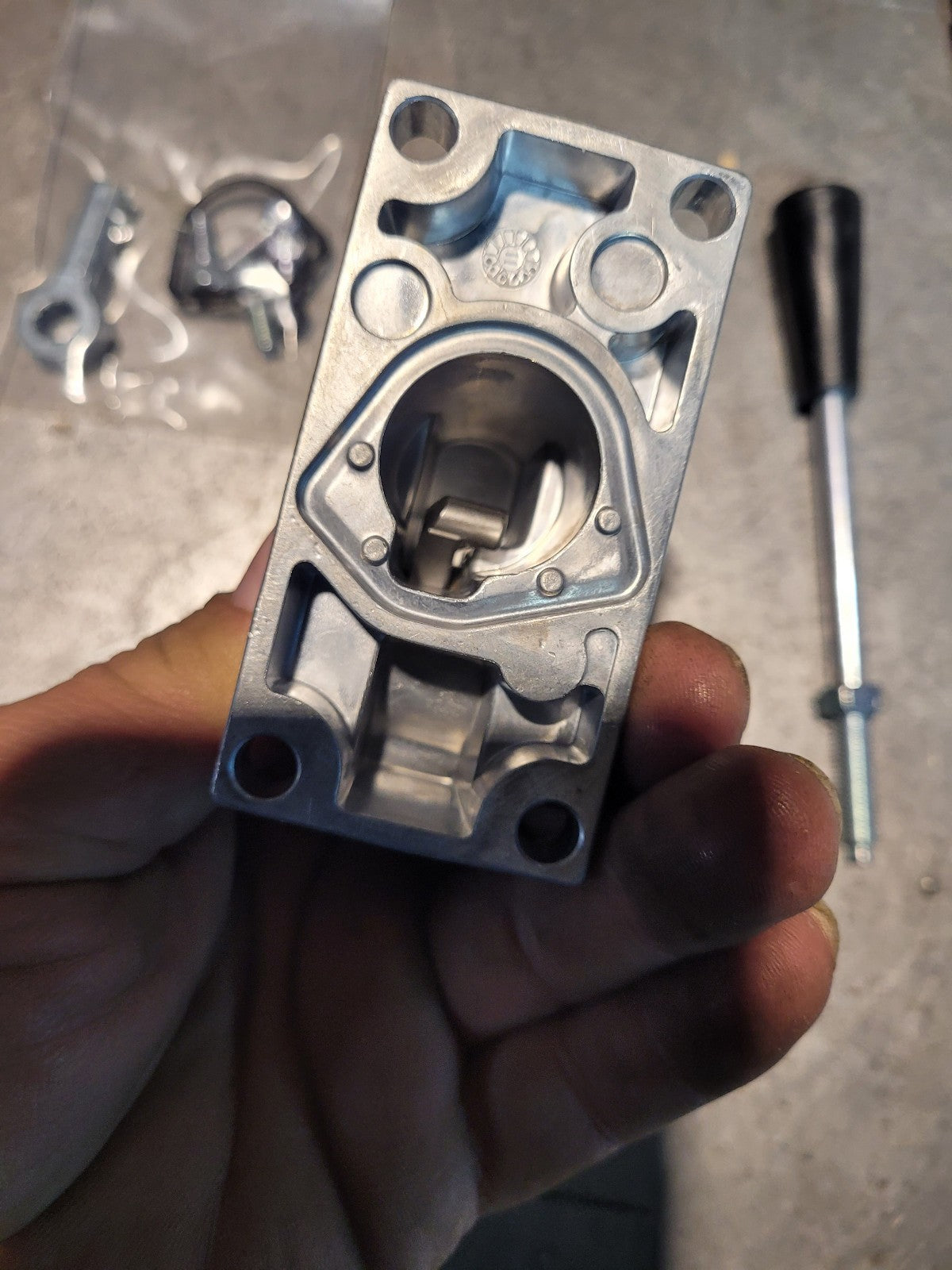 157B3171 SAUER DANFOSS VALVE LIFTER W HANDLE