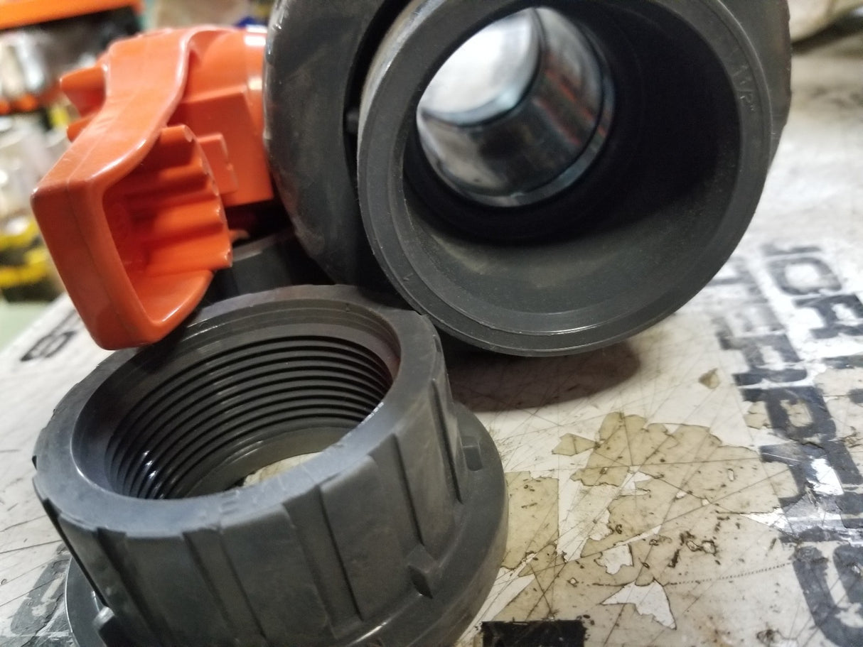 VXEBV107 IPEX VXE Series 1-1/2" True Union Ball Valve, Socket & Threaded Ends