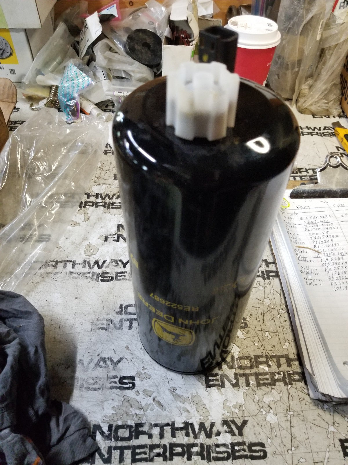 RE522687 JOHN DEERE SPIN ON FUEL FILTER