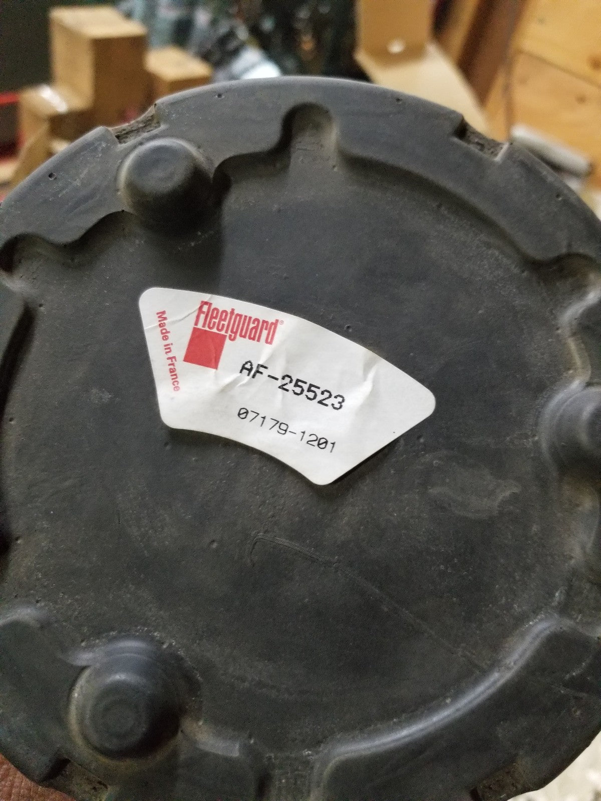 AF25523 FLEETGUARD AIR FILTER
