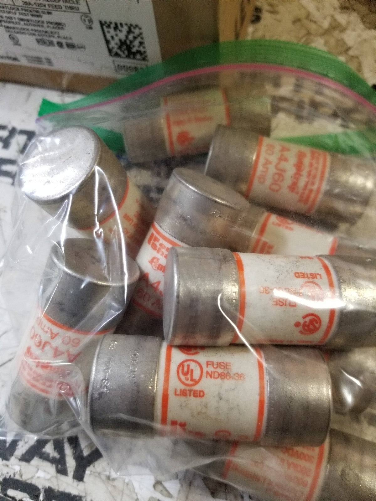 1 BOX OF 12 FUSES - A4J60 60A 600V