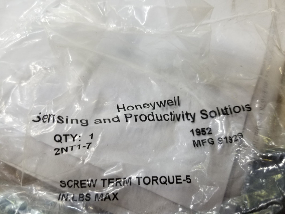 2NTI-7 HONEYWELL TOGGLE SWITCH
