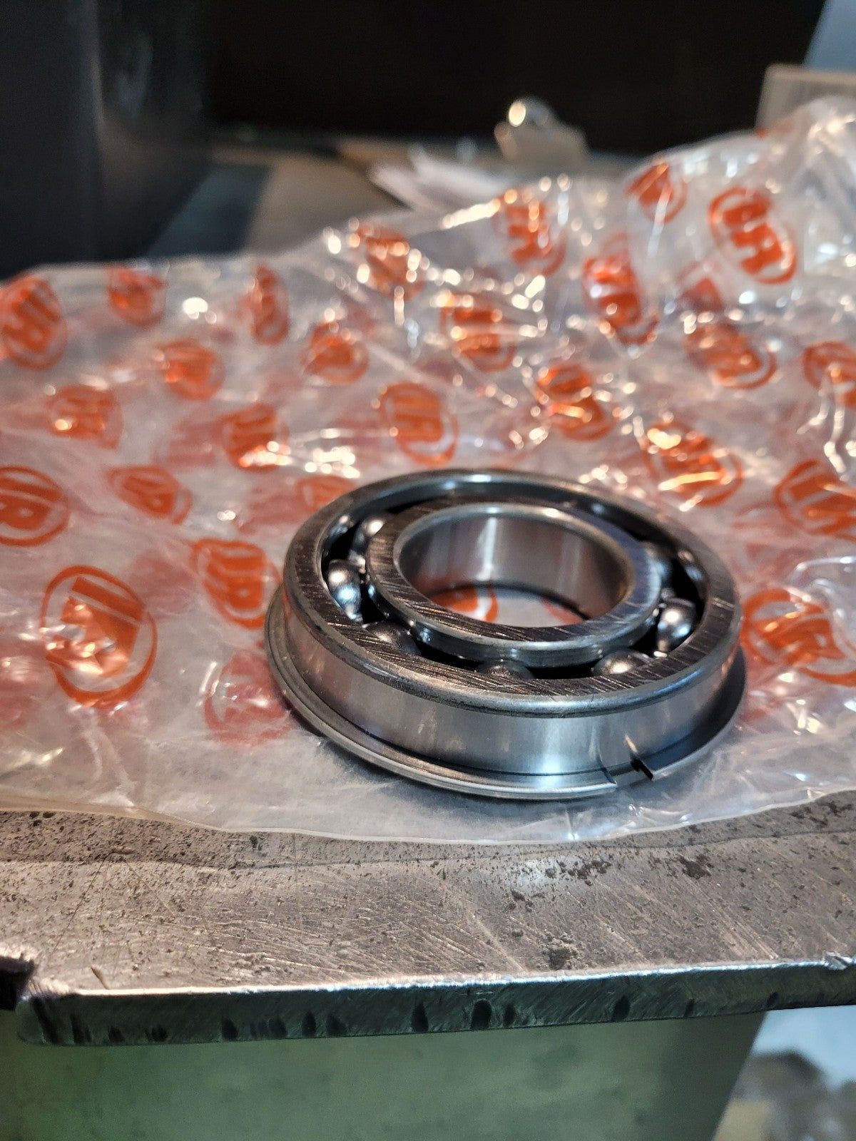 95951224 INGERSOLL RAND BEARING WITH SNAP RING