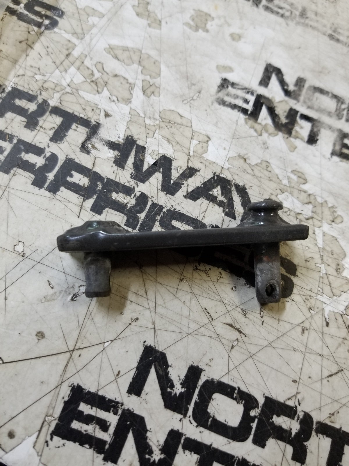 K1211-42050 Kubota speed change plate