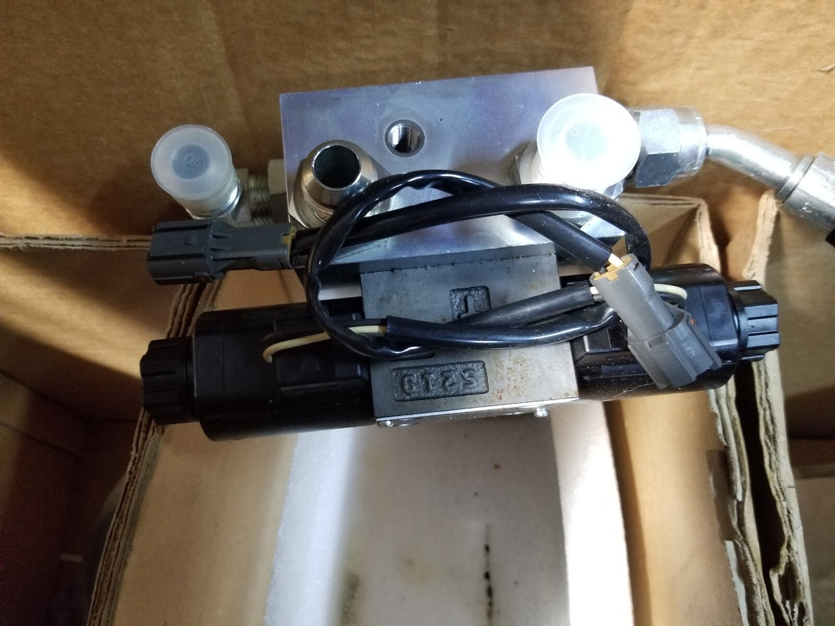 Kubota Tractor TL2211 7J803-94000 Hydraulic Control Kit