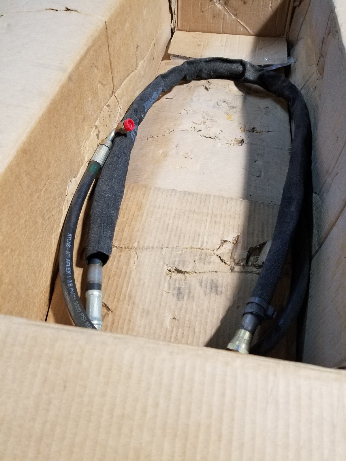 B2079 7J040-71000 KUBOTA CONTROL VALVE