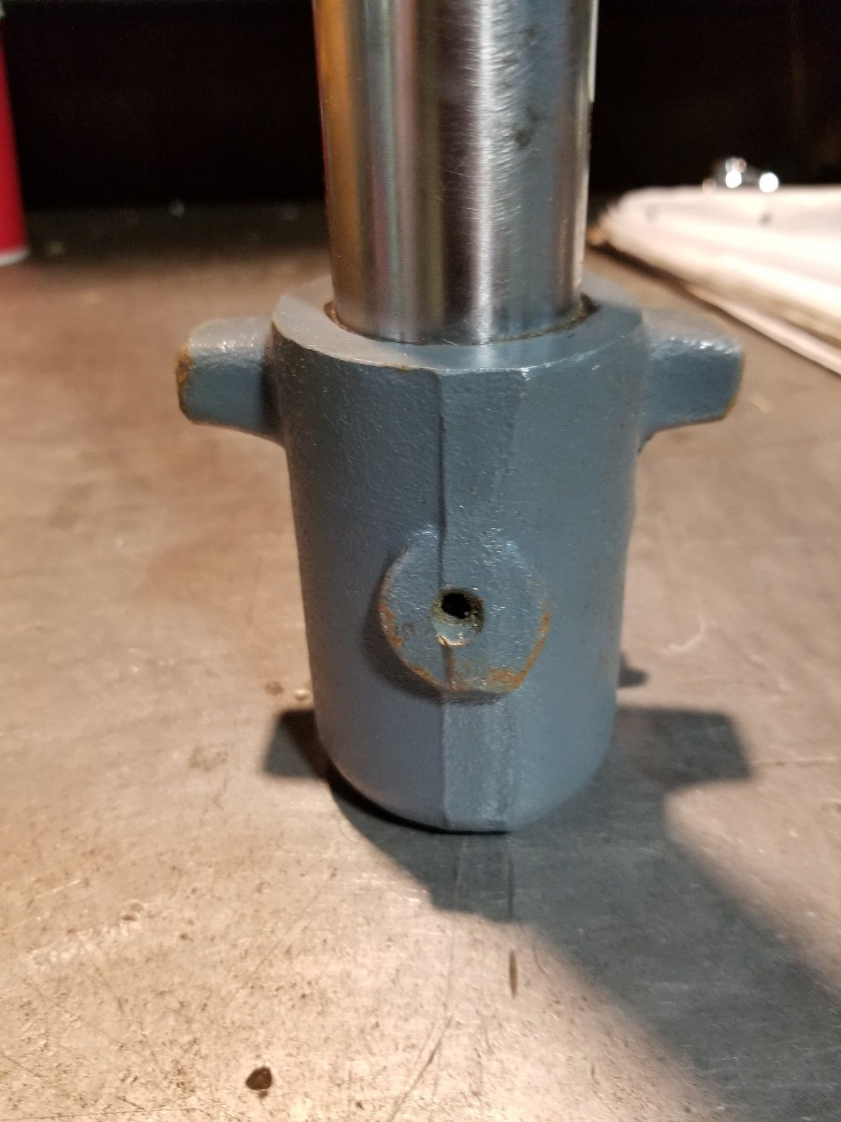 Spindle (RH/LH) A-508571M92 A&I PRODUCTS