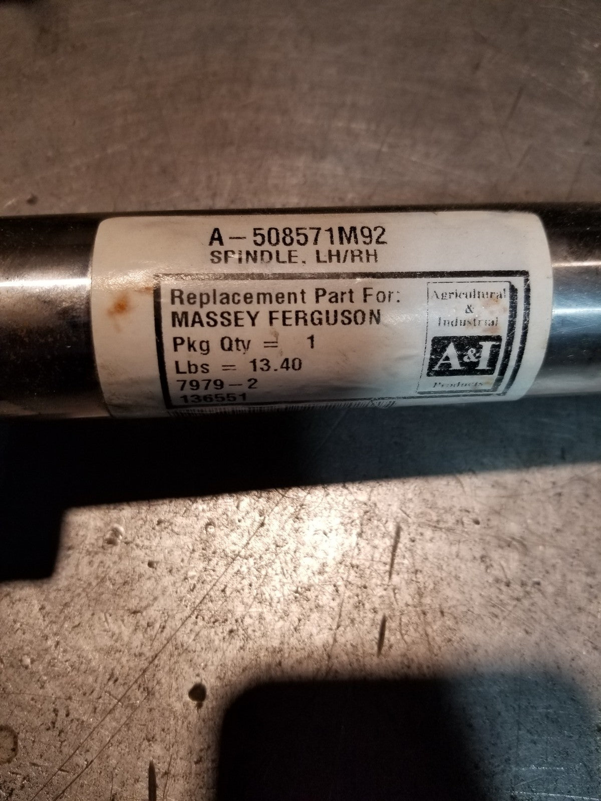 Spindle (RH/LH) A-508571M92 A&I PRODUCTS