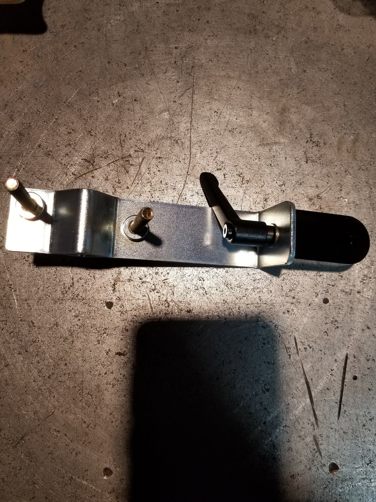 GK181038, GULLCO INTERNATIONAL LTD, RACK ARM PIVOT STRAIN CLAMP GK-181-038