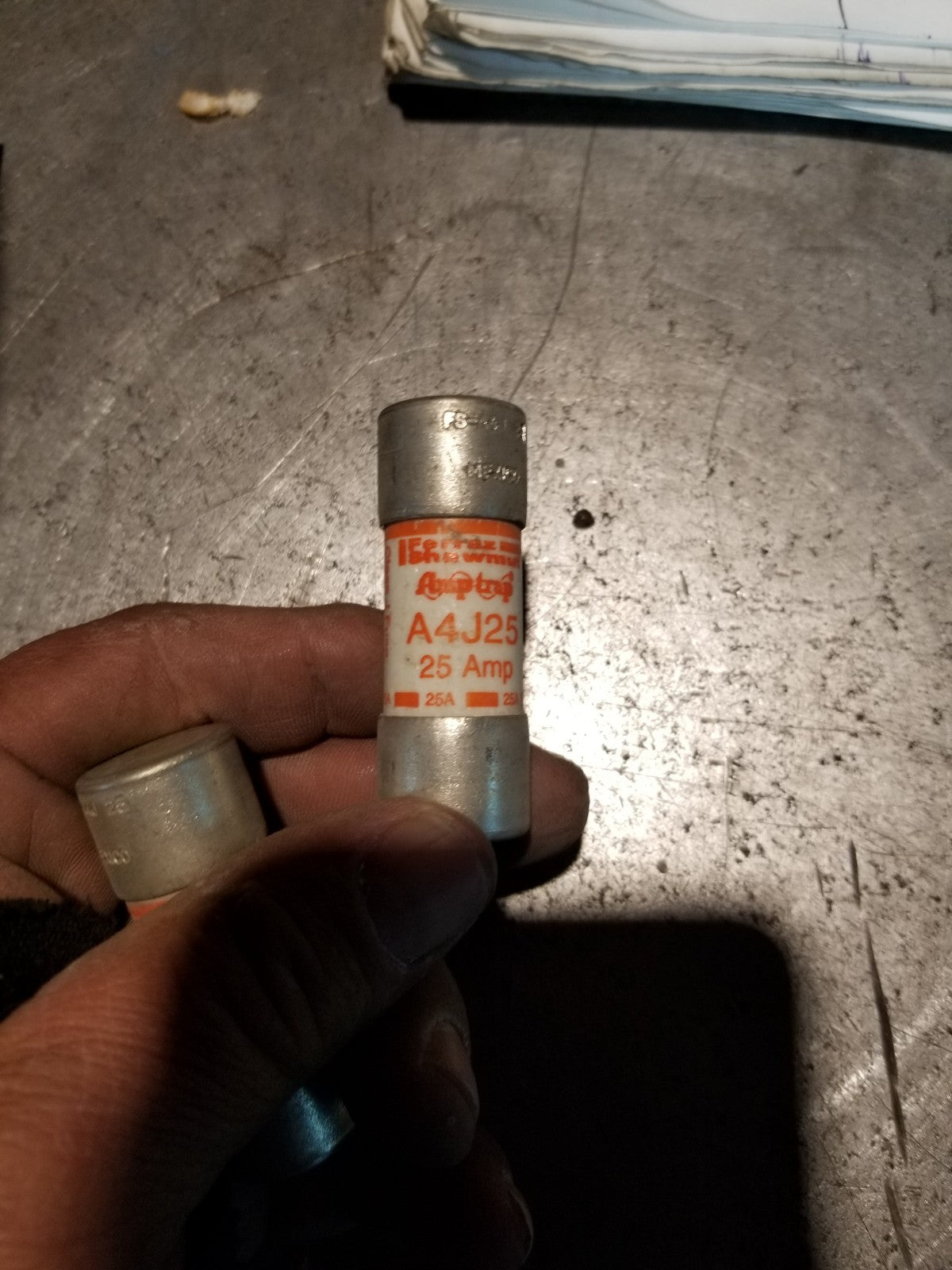 1 BOX OF 2PC - A4J25 Ferraz Shawmut A4J25 Amp-trap Fuses 25A 600V