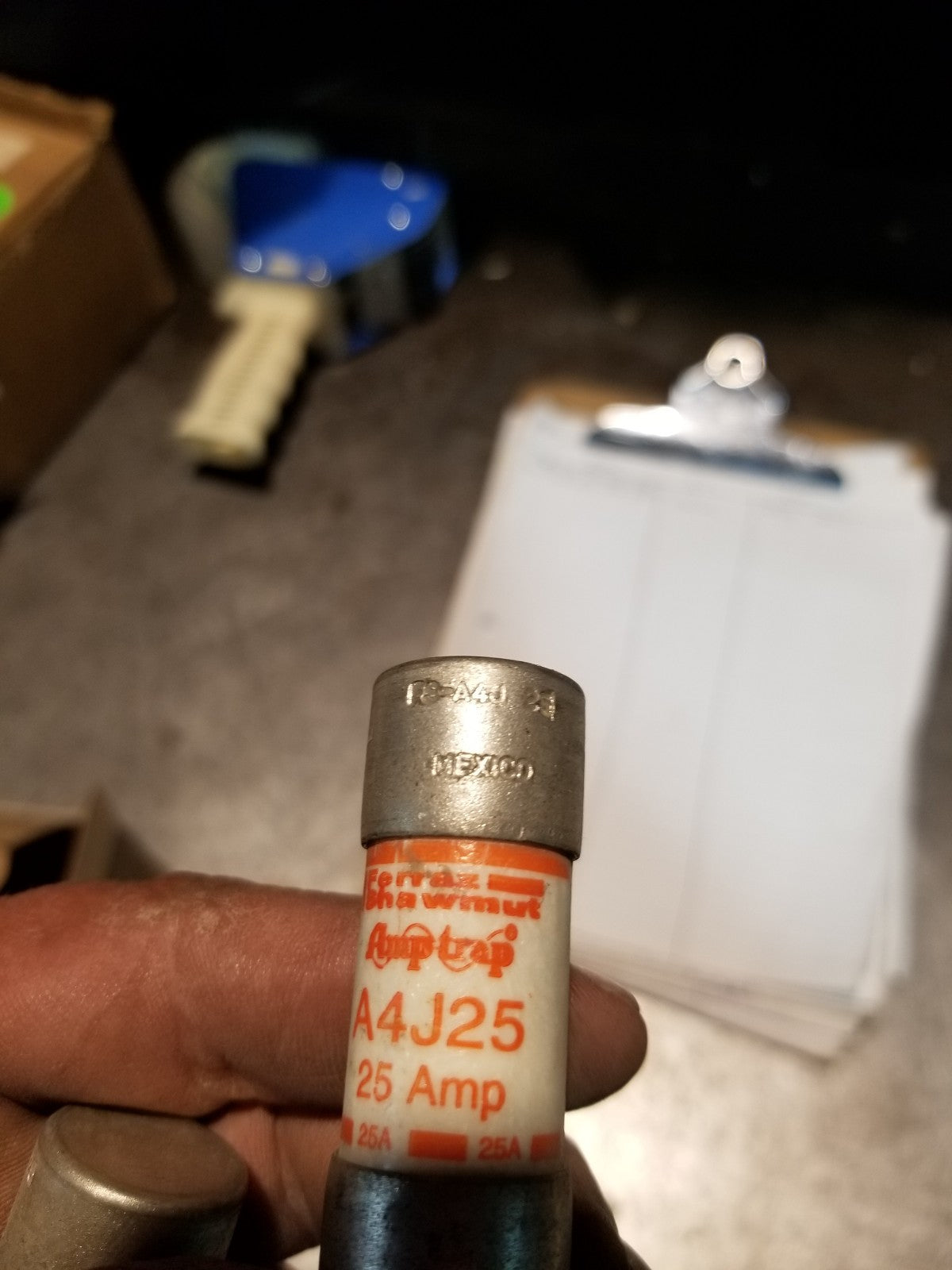 1 BOX OF 2PC - A4J25 Ferraz Shawmut A4J25 Amp-trap Fuses 25A 600V