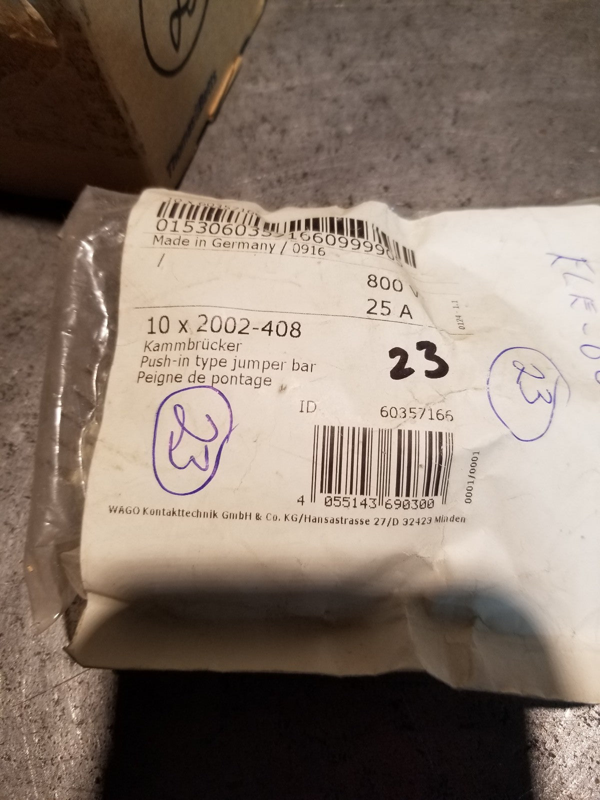 1 BOX OF 23PC - 2002-408 Push In Type Jumper Bar Insulated 8 Way Nominal Curren