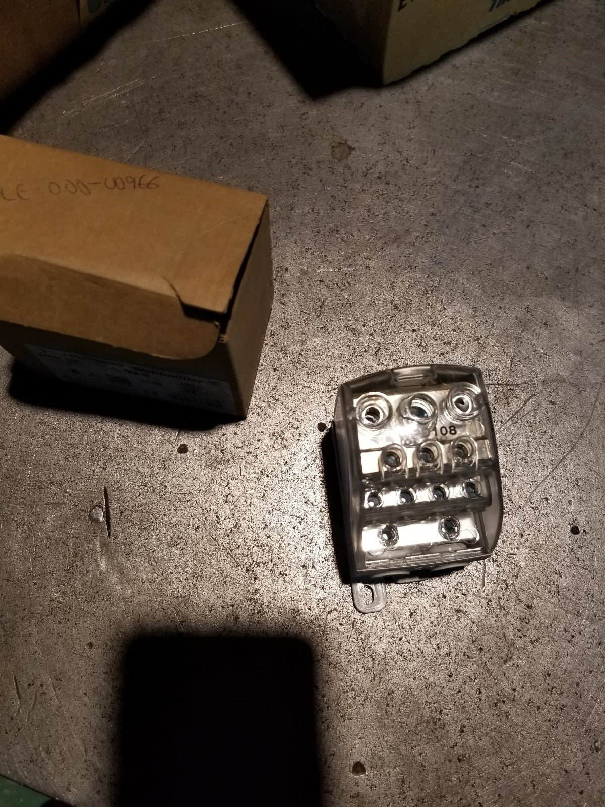 Weidmuller Distribution terminals WPD108 1562100000