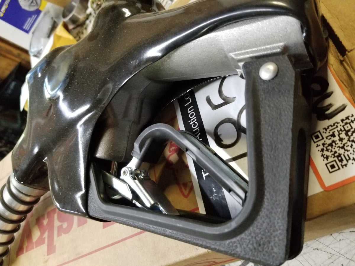 651910-04 HUSKY 8S Heavy Duty Pressure Activated Diesel Nozzle 1 INCH INLET
