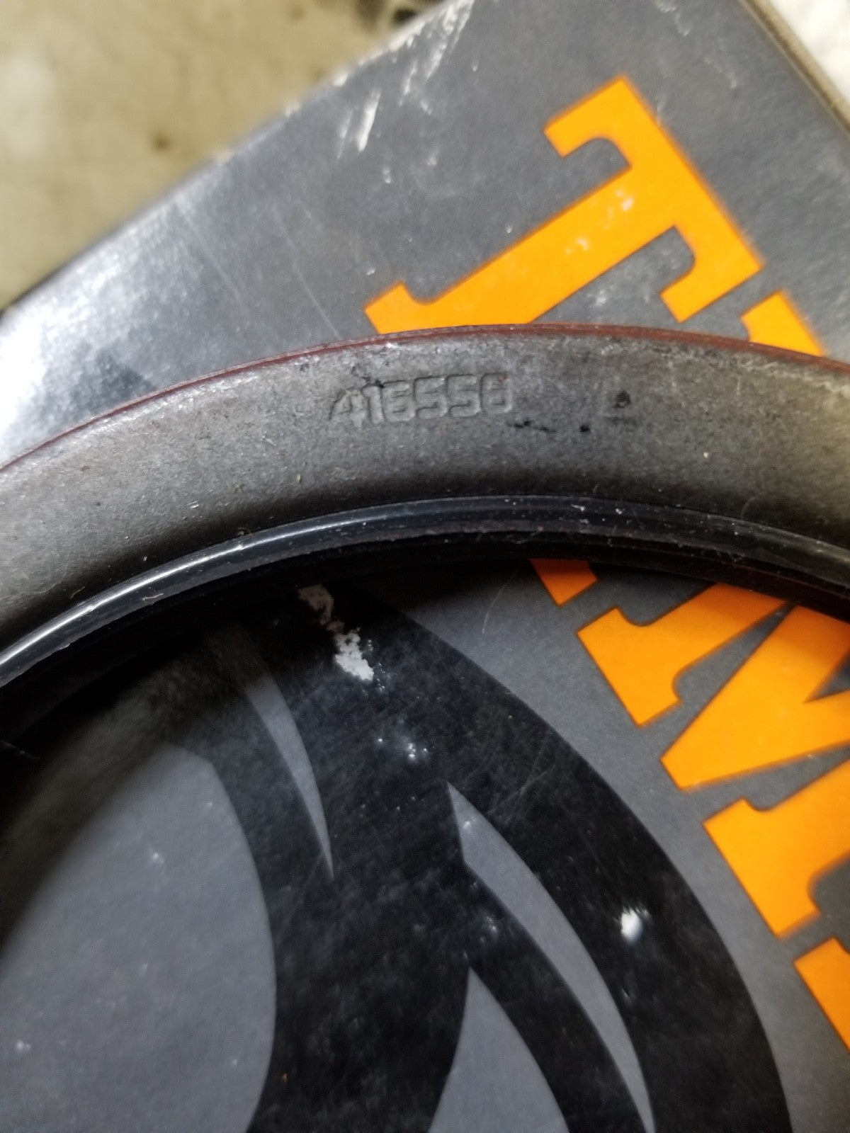 416556 TIMKEN SEAL 4.250 in Shaft Dia., 5.266 in OD, 0.500 in Overall Width