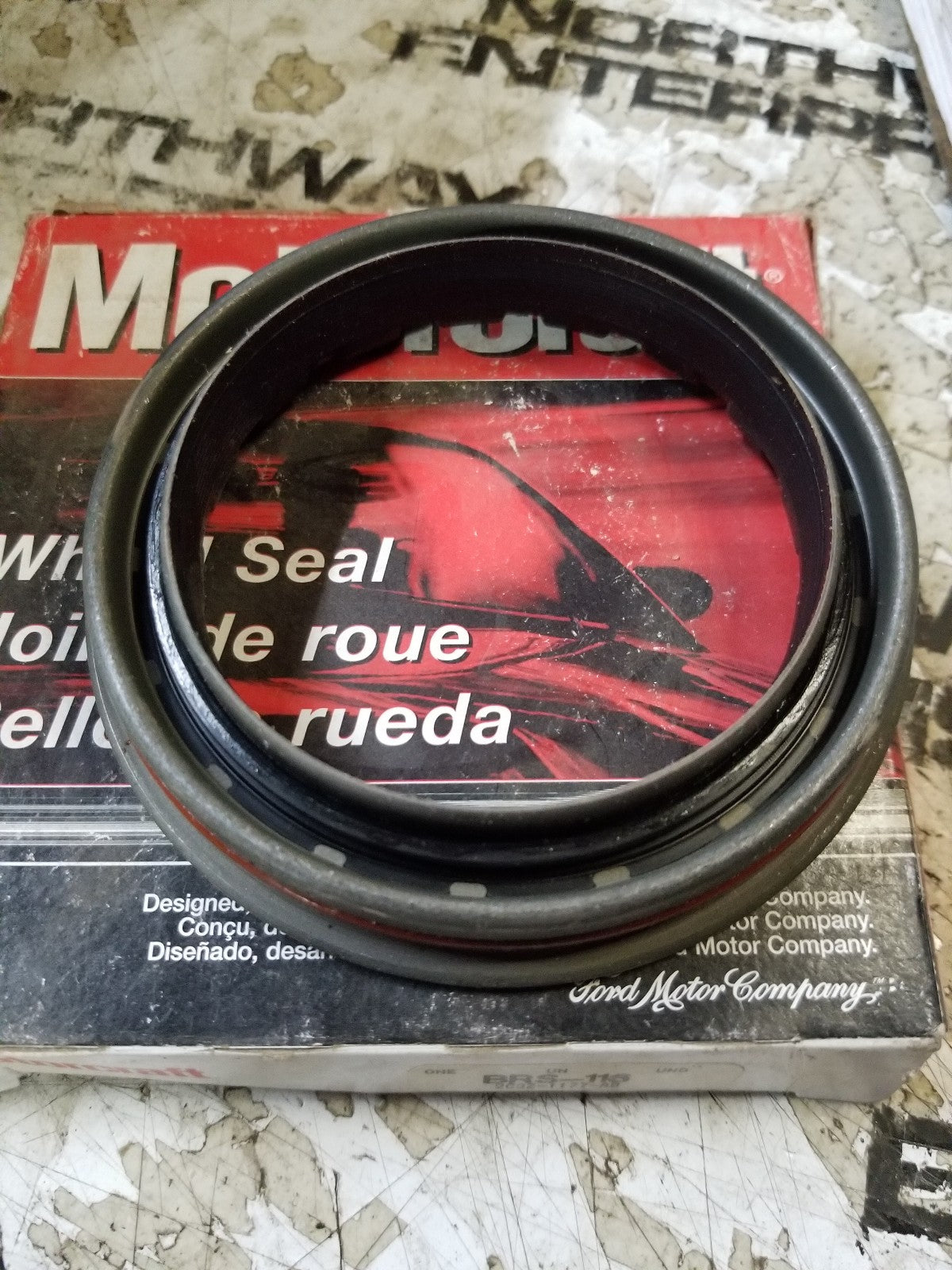 BRS-116 MOTOCRAFT AXLE SEAL