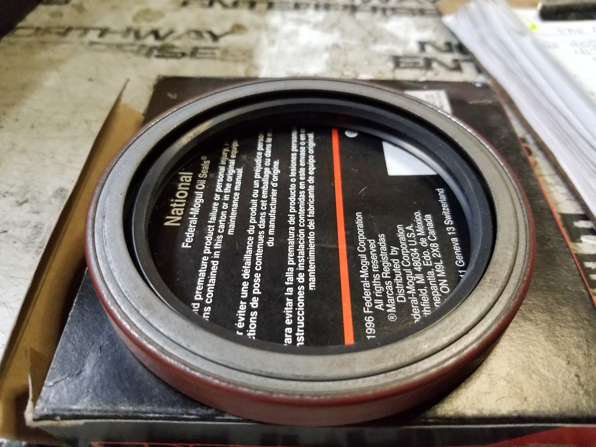 415991 FEDERAL SEAL 3.500 in Shaft Dia., 4.506 in OD, 0.469 in Overall Width