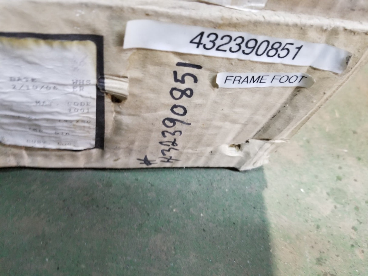 FRAME FOOT (6×8-15) / GOULDS 3196xLT (GOU-3500) C04366A-1001