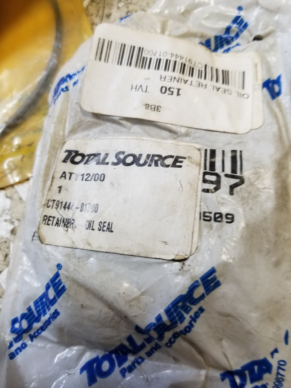 Caterpillar Starlift TSA/CT91444-01700 Retainer Oil Seal 91444-01700