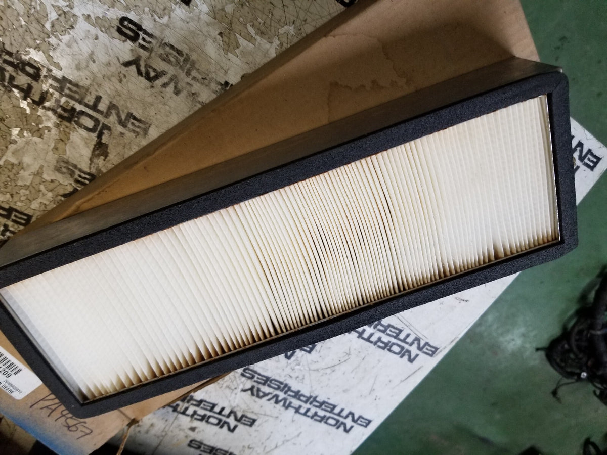 AT141209 JOHN DEERE CABIN AIR FILTER
