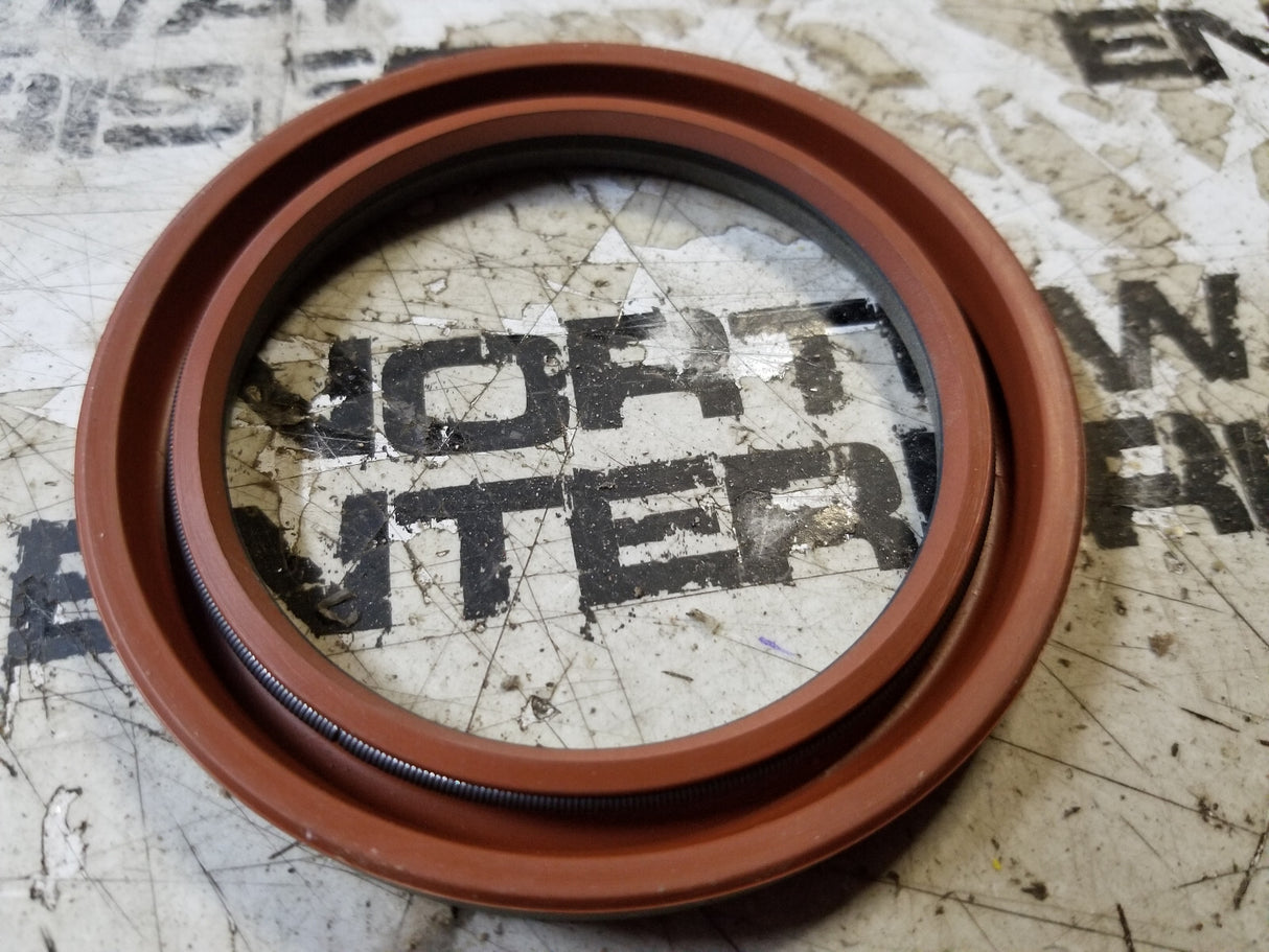 02035437-120 02035437 OIL SEAL