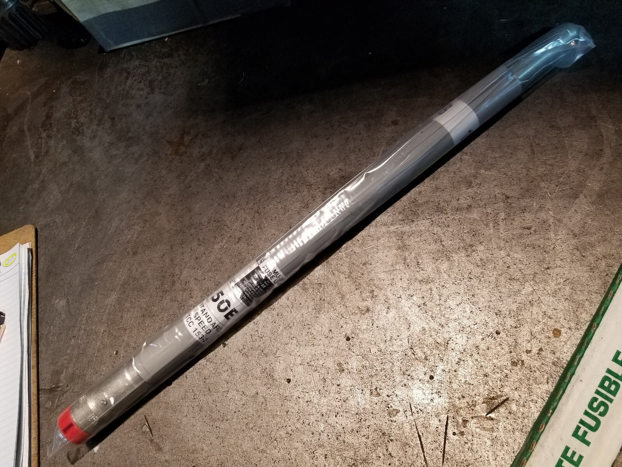 UNITE FUSIBLE 613050 SMU-20 Fuse Unit 25kV Nom. 27kV Max. 50E A TCC 153-2